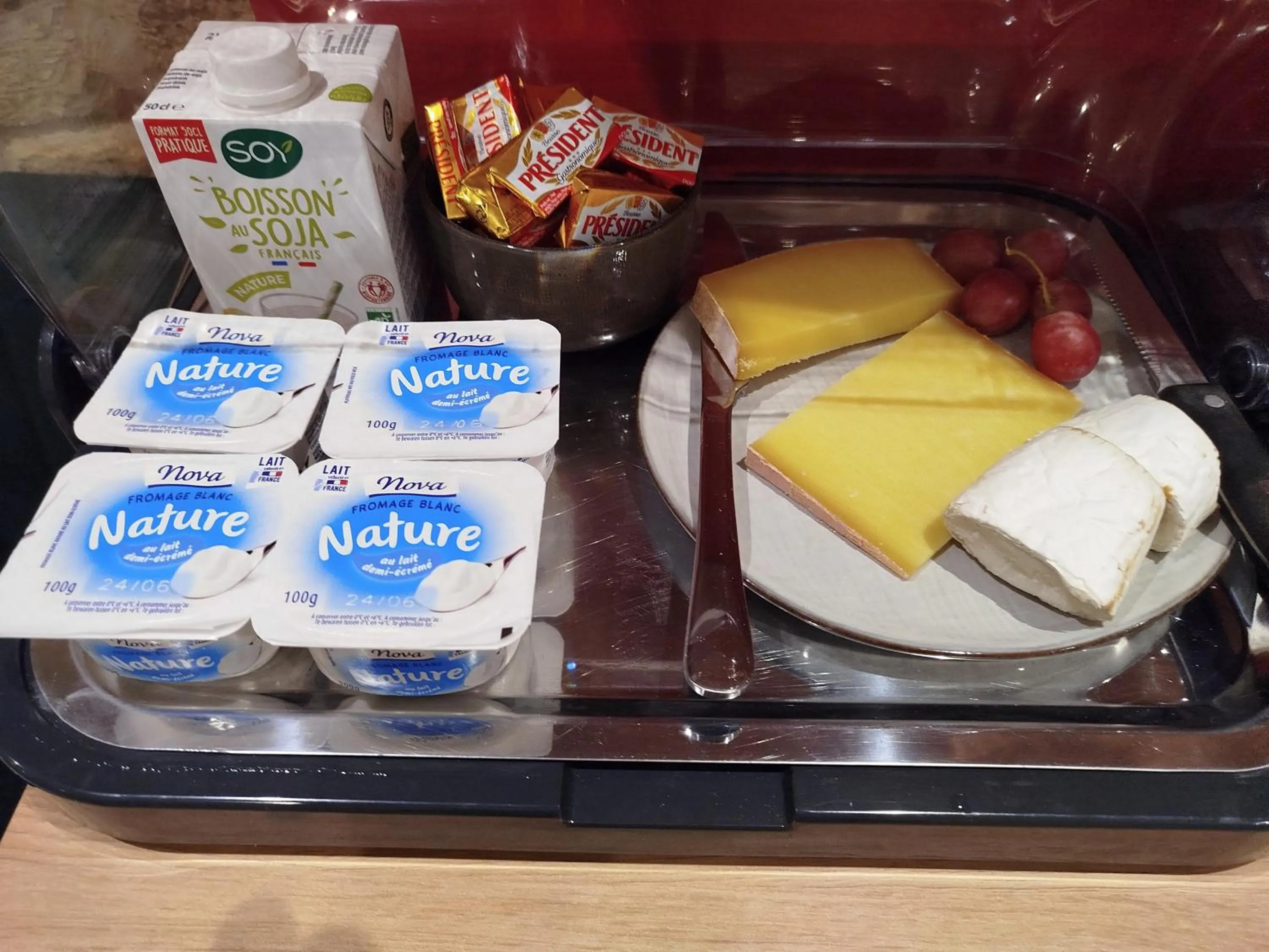 Breakfast in Hotel Bastille Secret