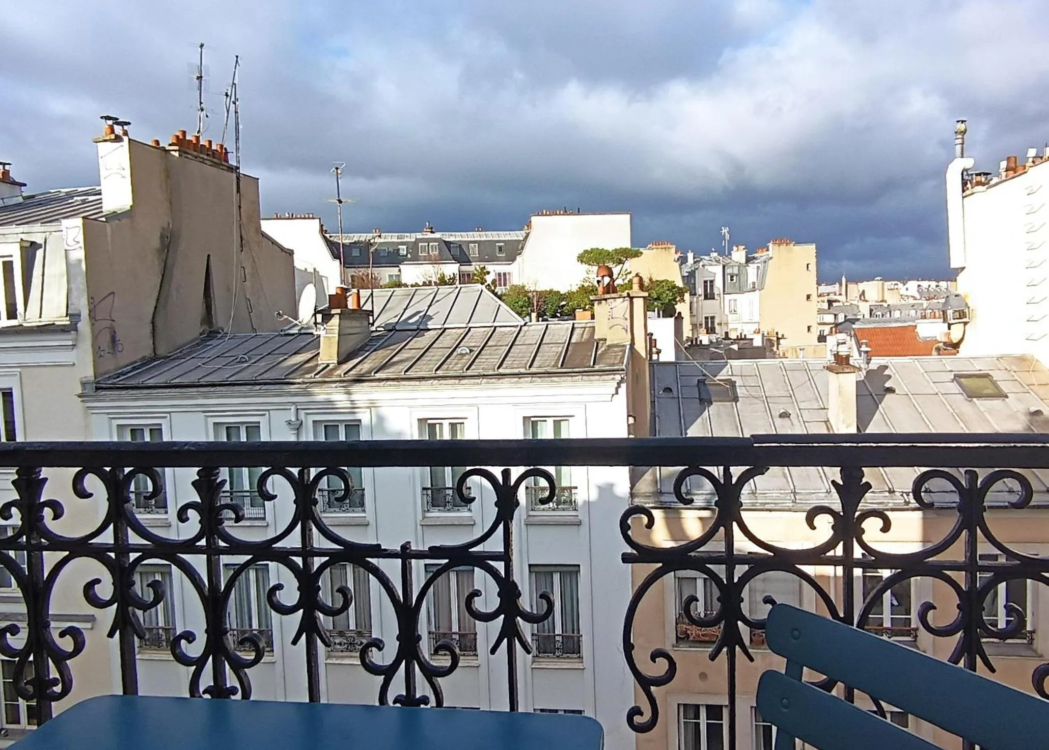 City view in Hotel Bastille Secret