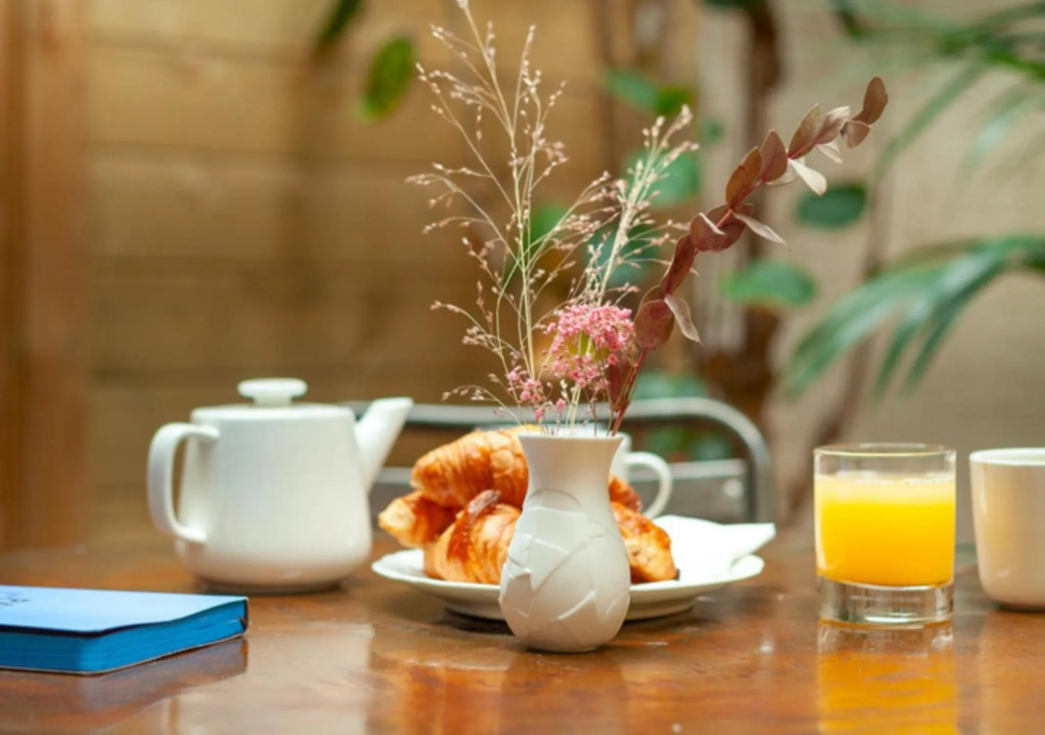 Patio in Hôtel La Nouvelle République & Hammam