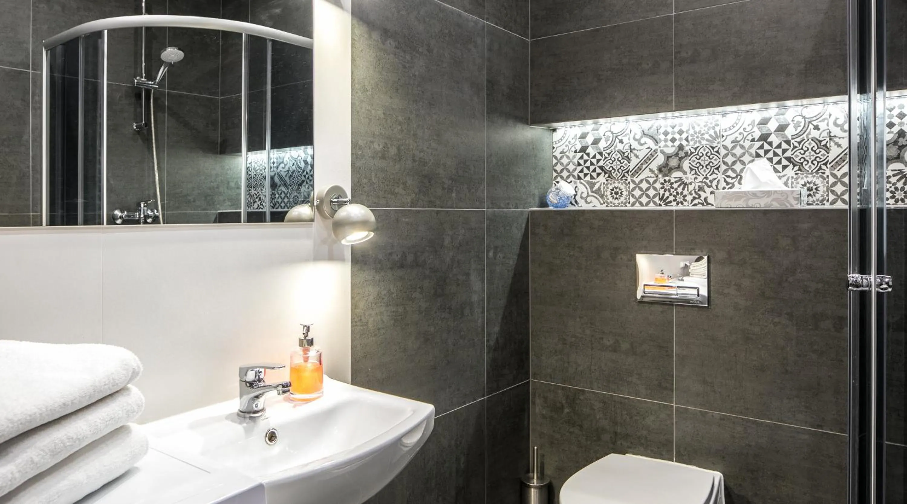 Green Garden Residence