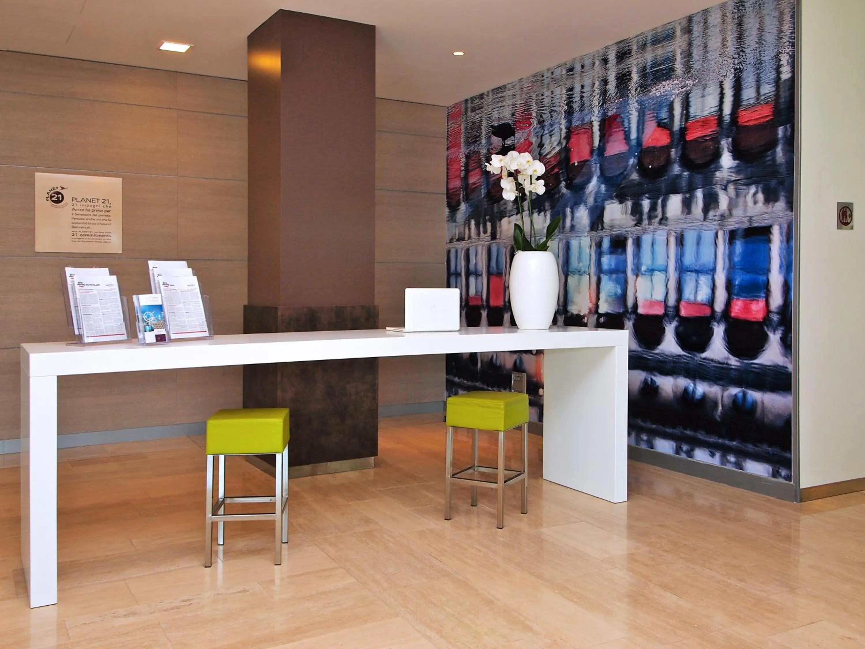 Lounge or bar in Hotel Mercure Venezia-Marghera