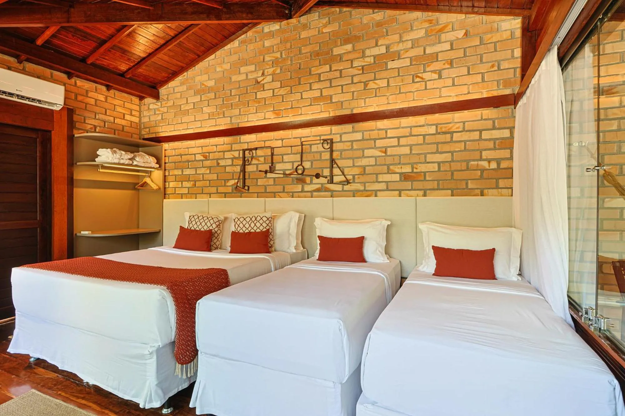 Bed in Eco Luar Boutique Hotel