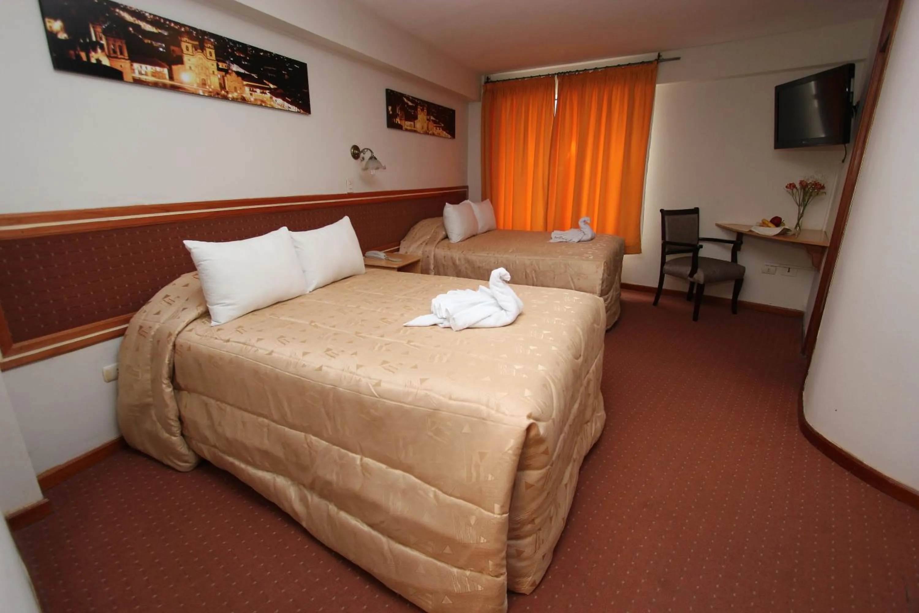 Photo of the whole room in Hotel De la Villa Hermoza