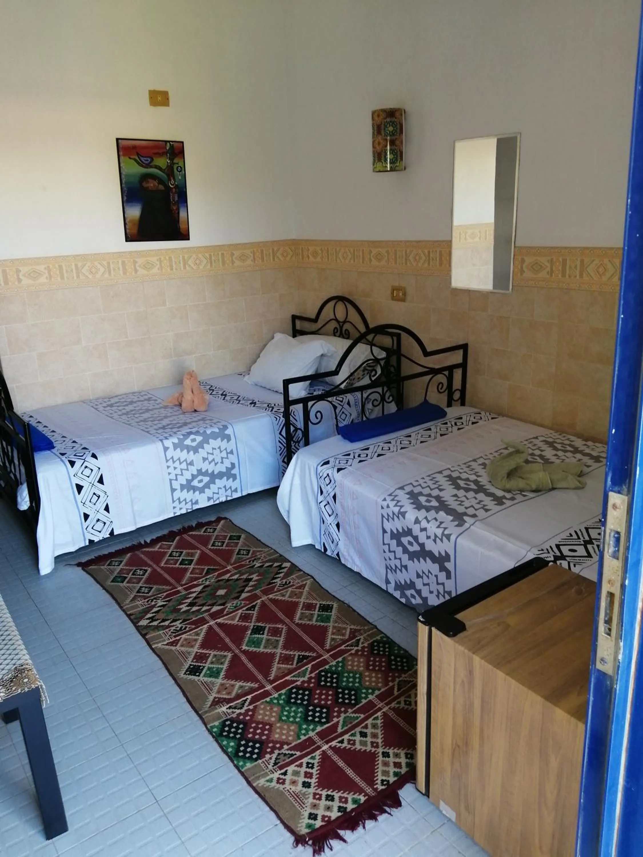 Twin Room with Pool View in Monica Hotel