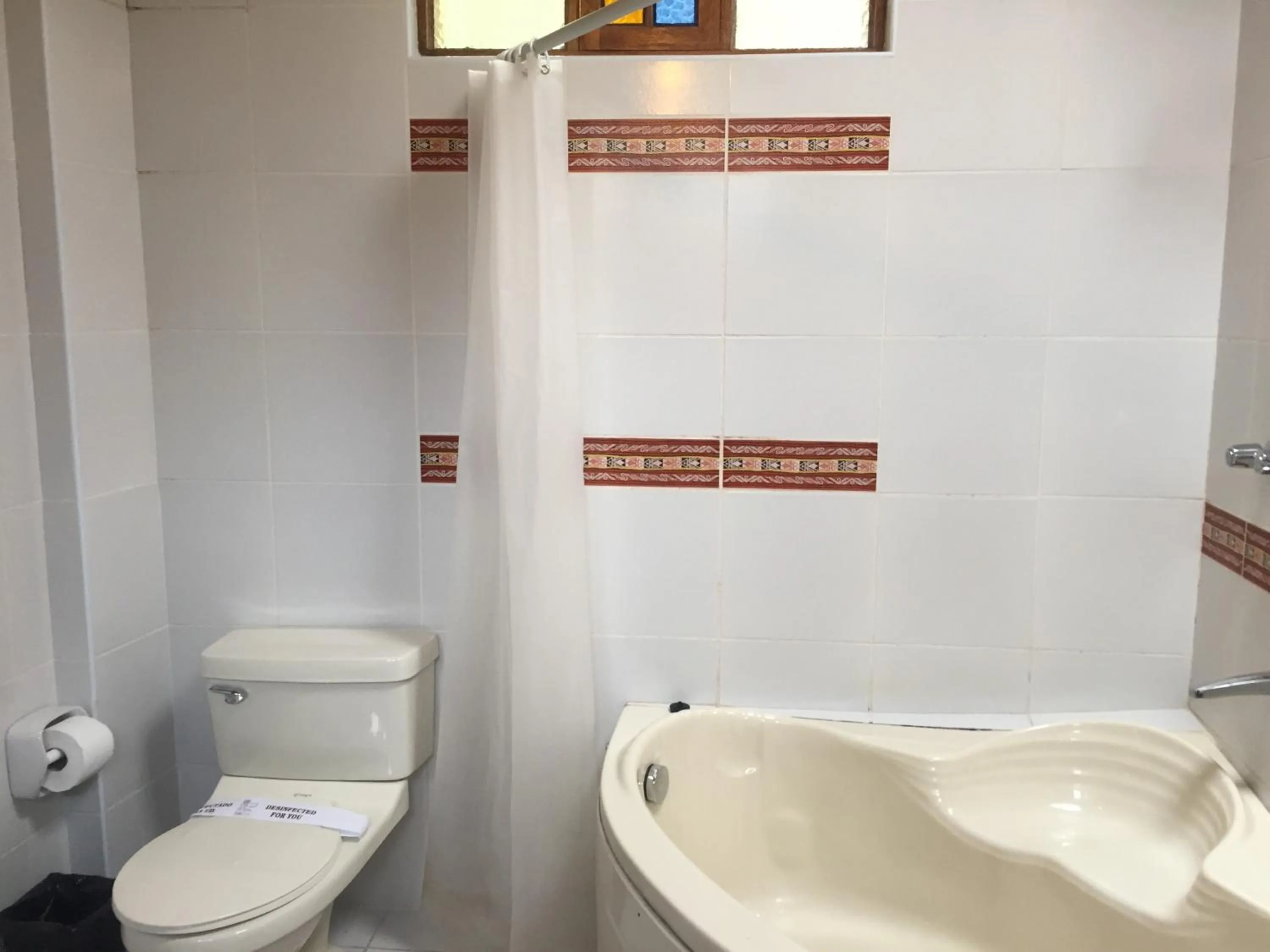 Bathroom in Hotel Pisonay Pueblo