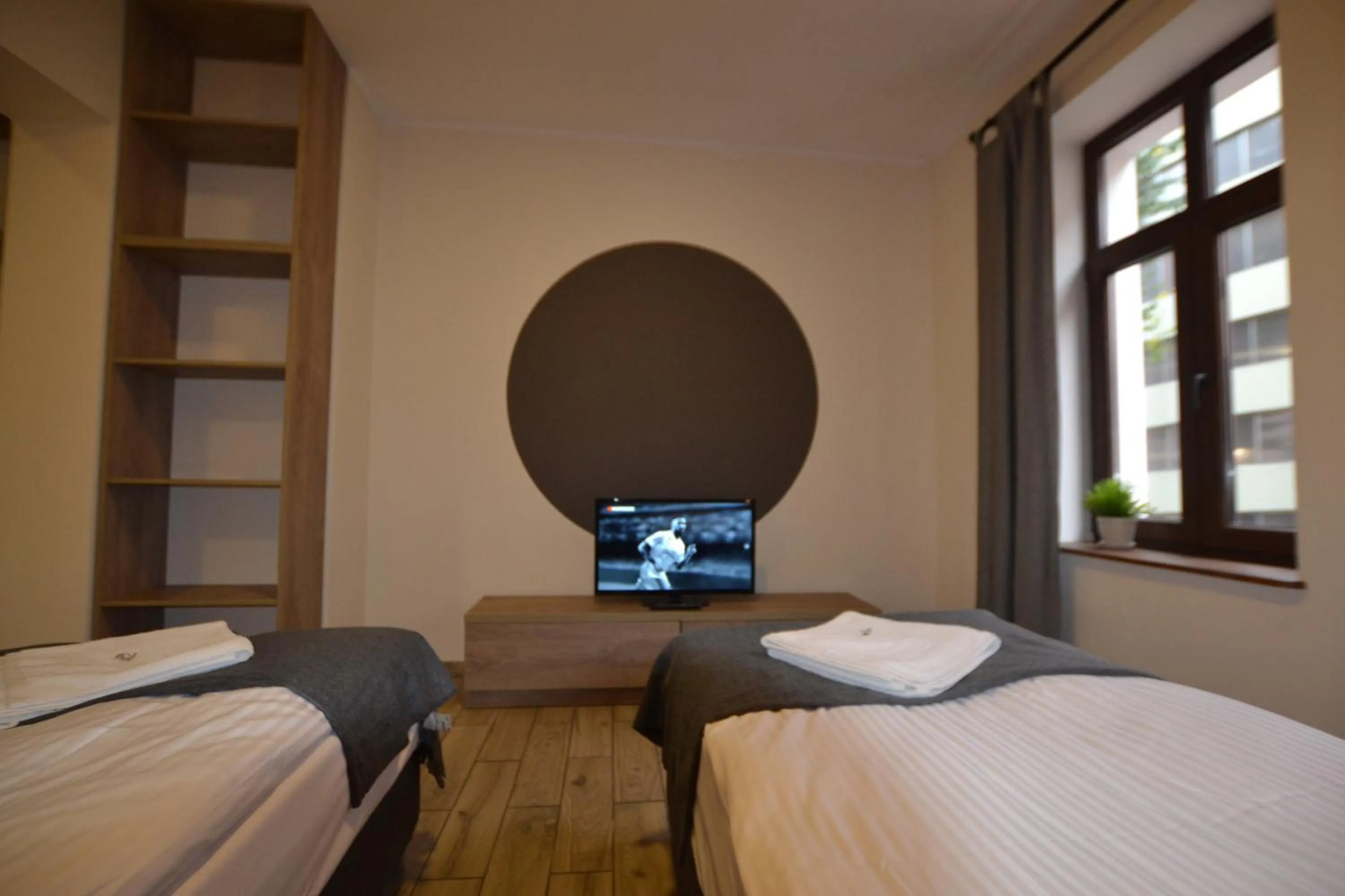 TV and multimedia, Bed in SleepWell Apartments