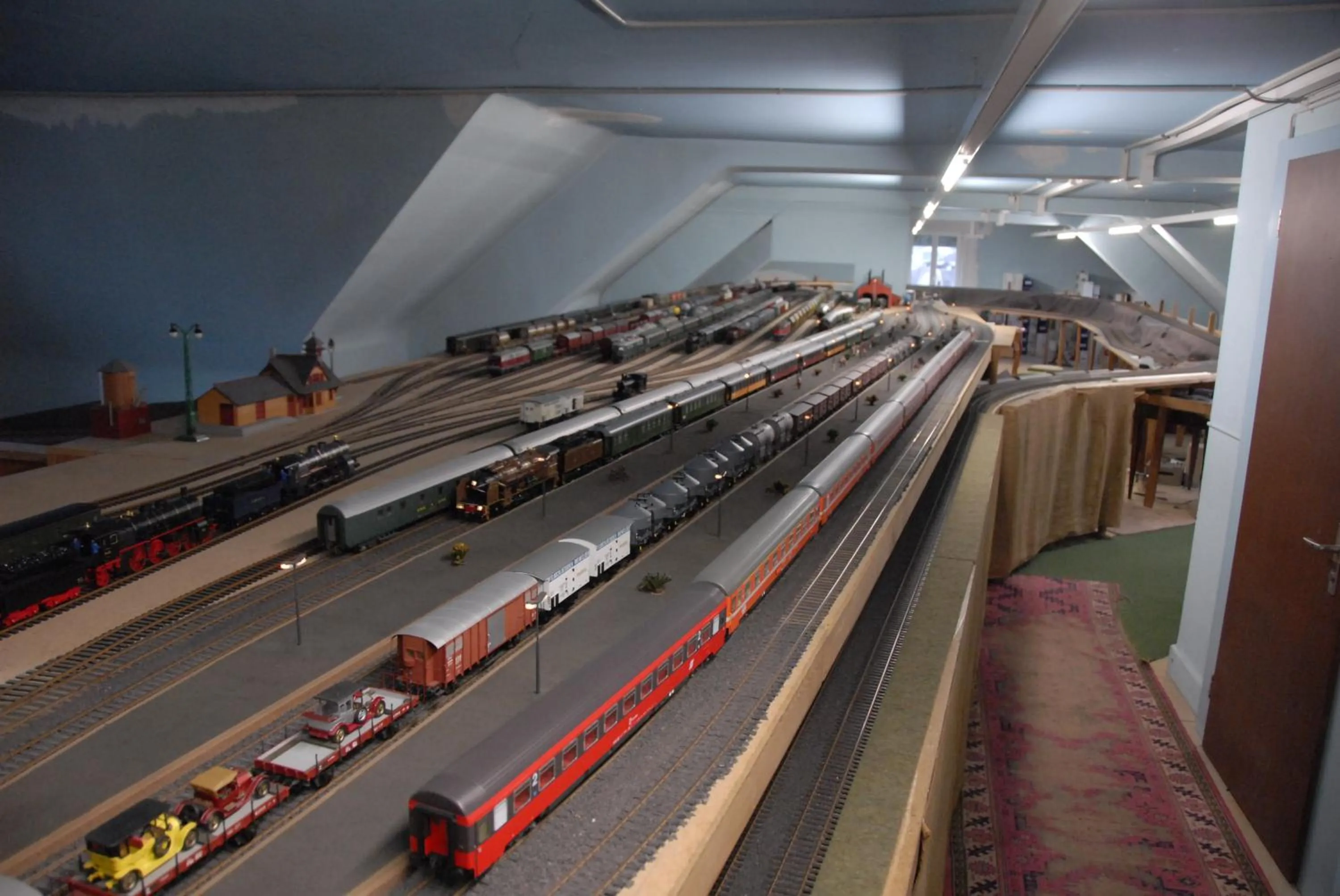 Decorative detail in Hotel Terminus Brugg