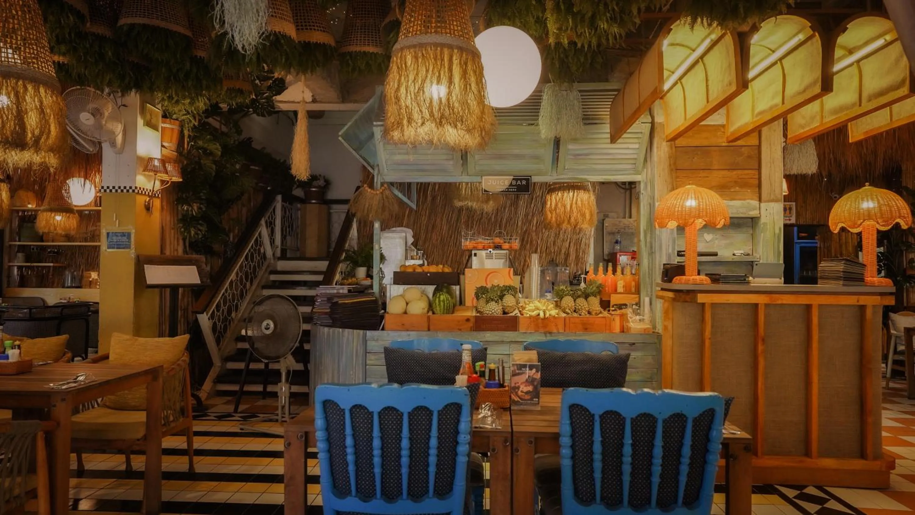 Restaurant/places to eat in Sugar Marina Hotel - FASHION - Kata Beach