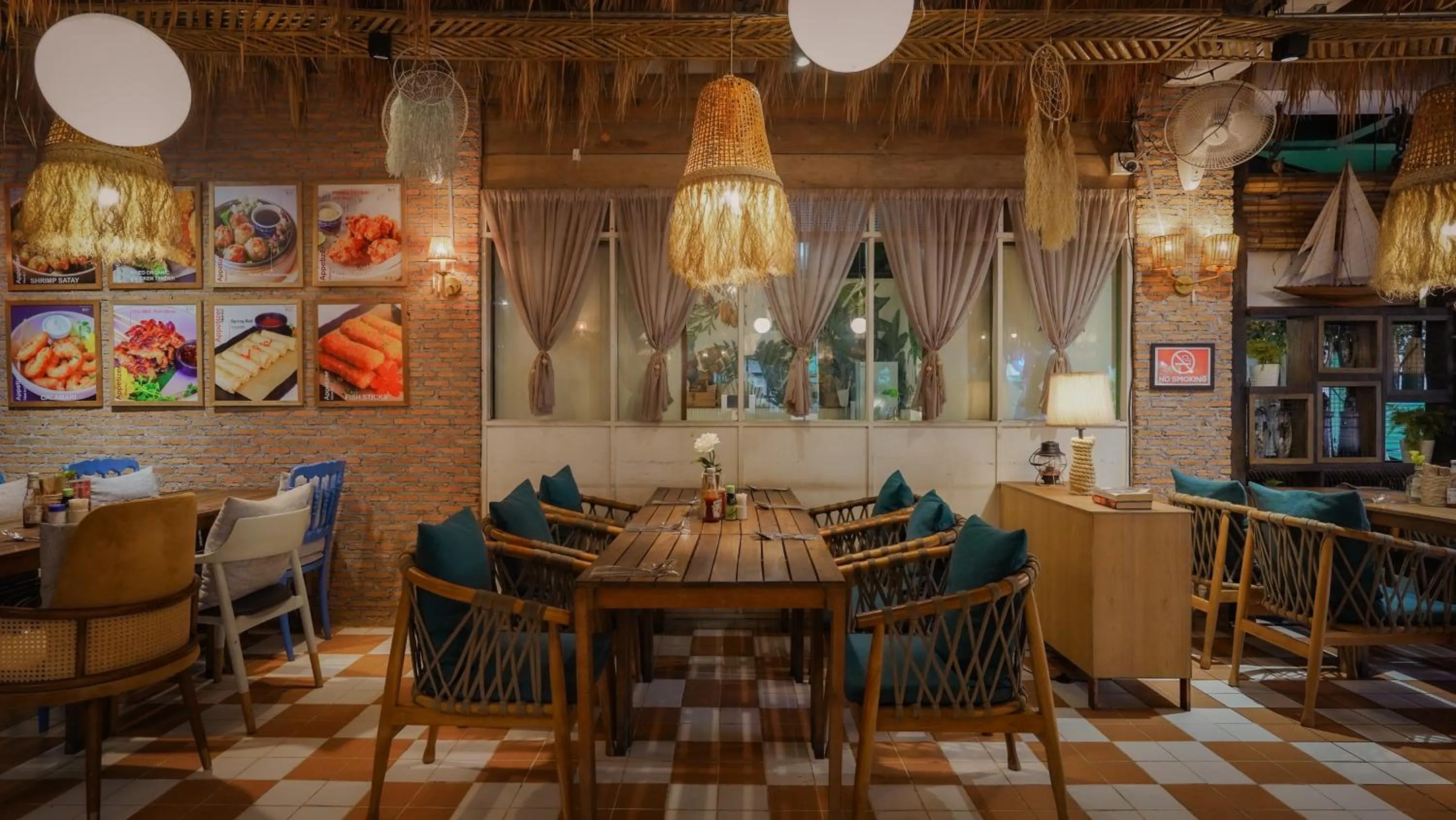 Restaurant/places to eat in Sugar Marina Hotel - FASHION - Kata Beach