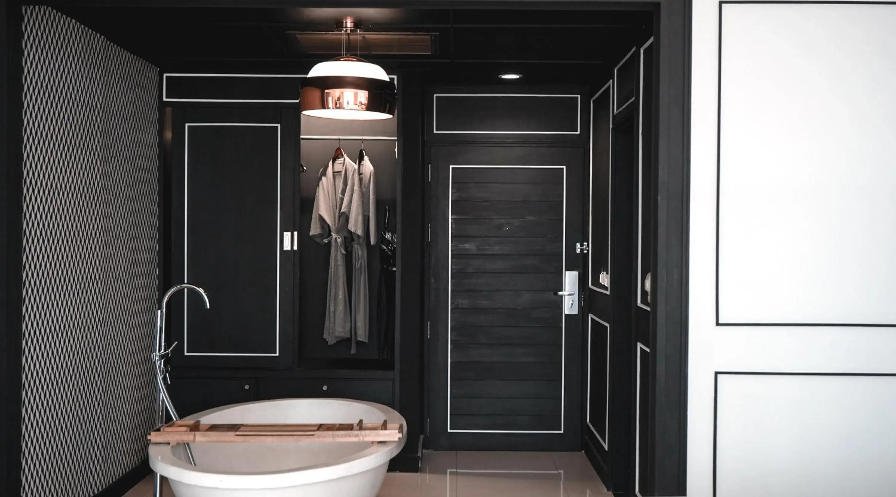 Chic Deluxe Room in Sugar Marina Hotel - FASHION - Kata Beach Chic Deluxe Room in Sugar Marina Hotel - FASHION - Kata Beach