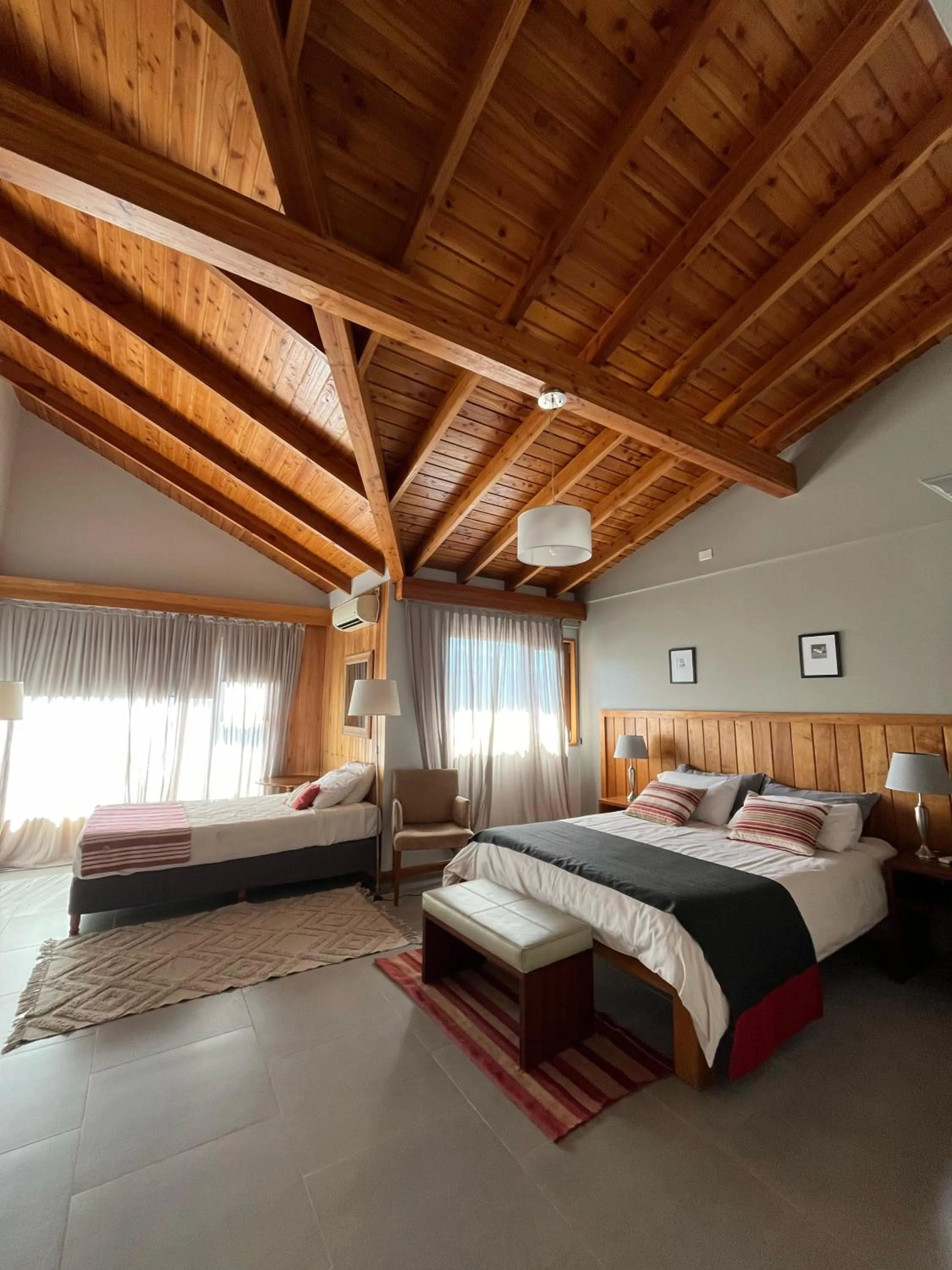 Bed in Las Bayas Home Suites