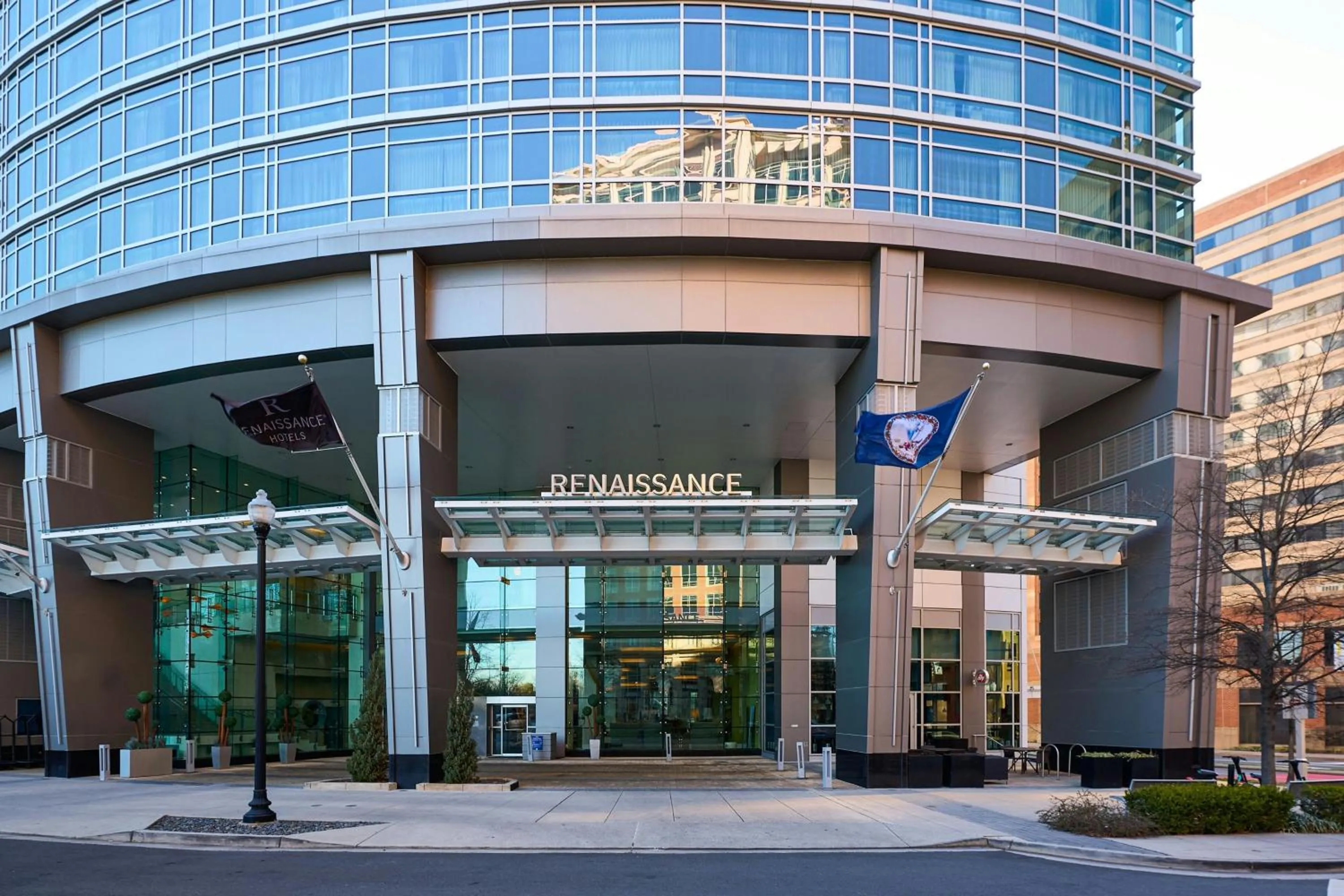 Nearby landmark in Renaissance Arlington Capital View Hotel
