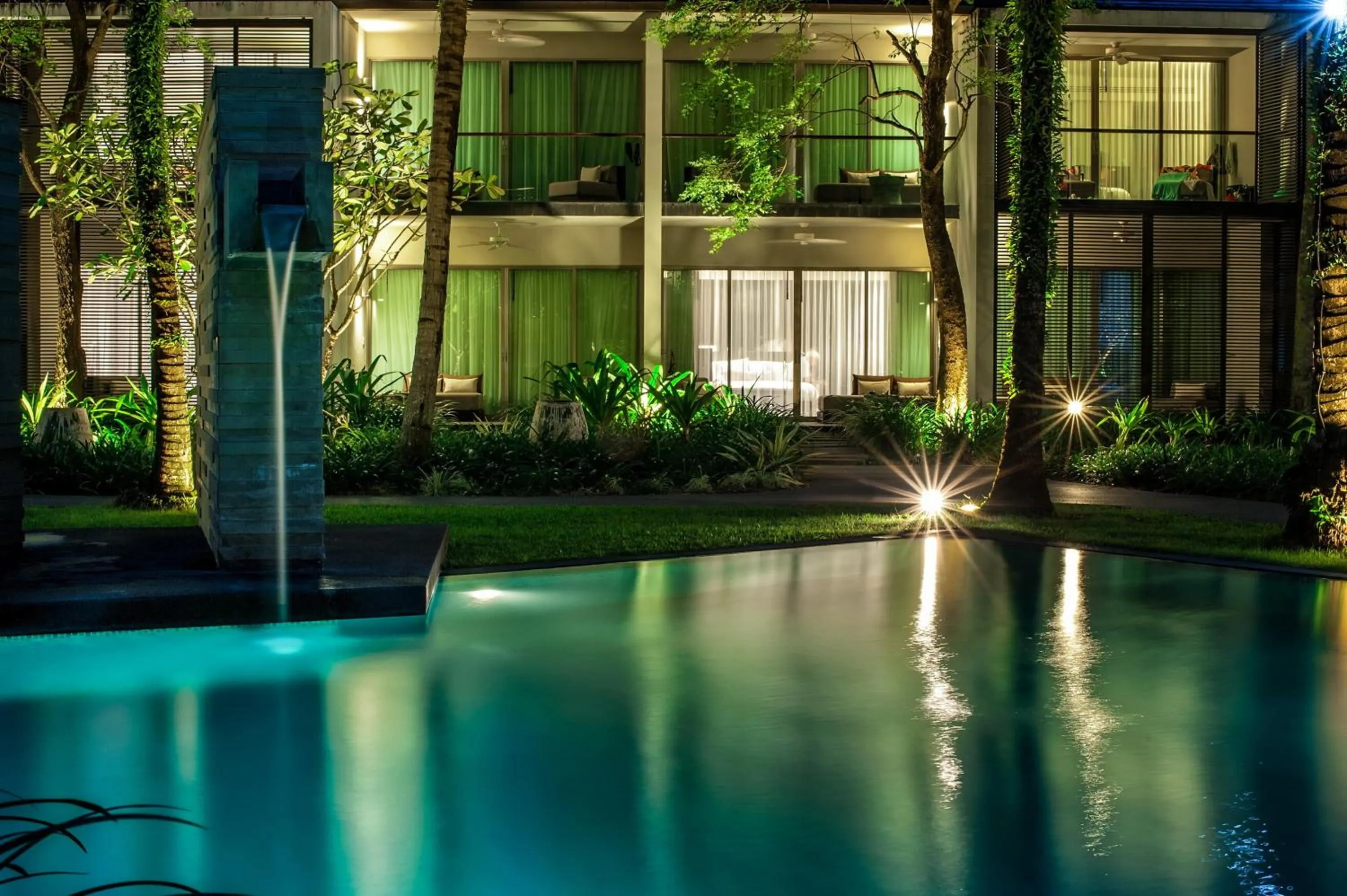 Facade/entrance in Twinpalms Surin Beach Phuket