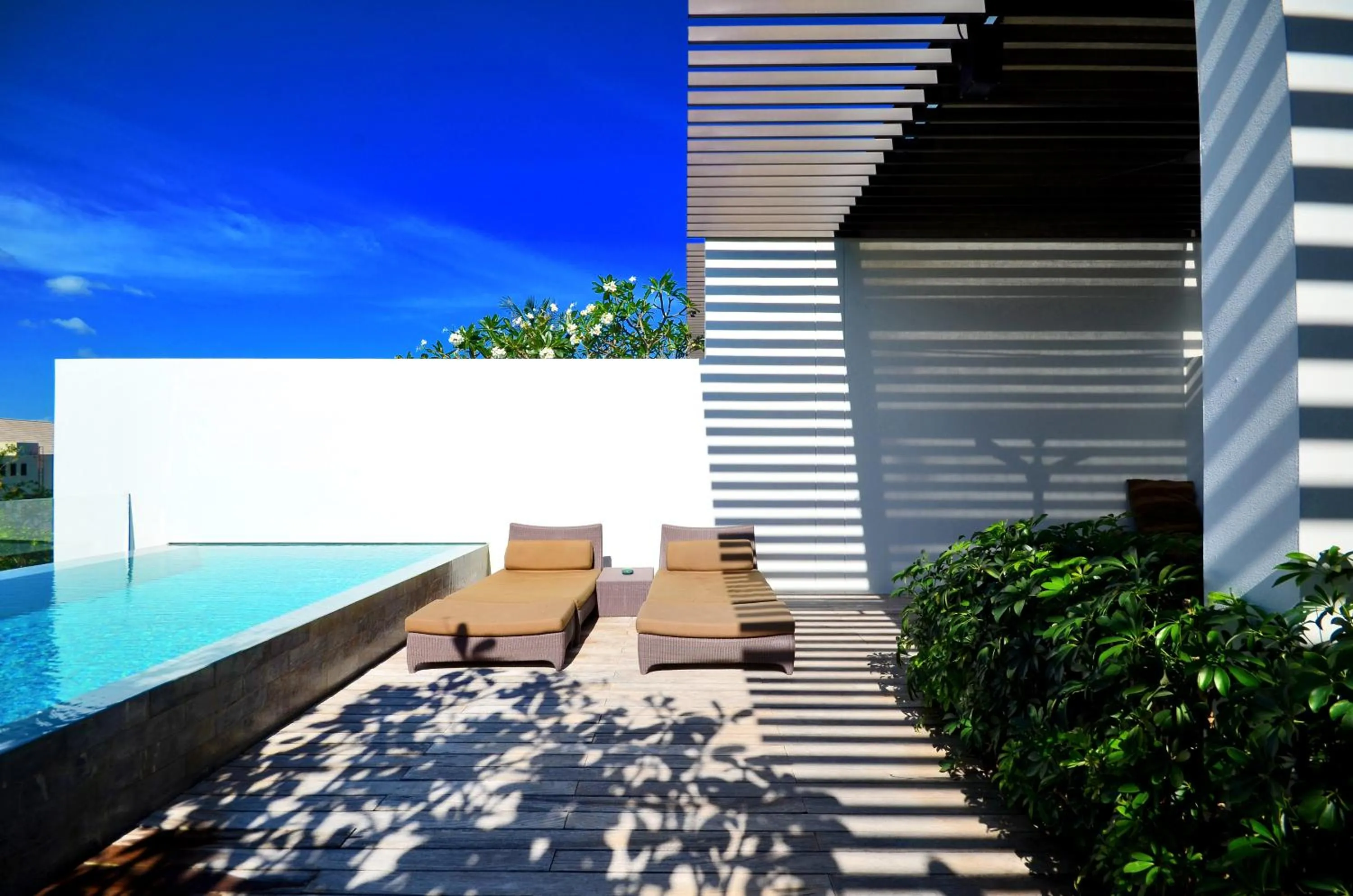 Patio in Twinpalms Surin Beach Phuket