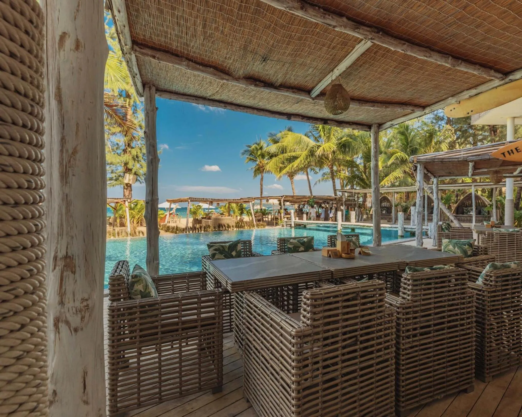 Restaurant/places to eat in Twinpalms Surin Beach Phuket