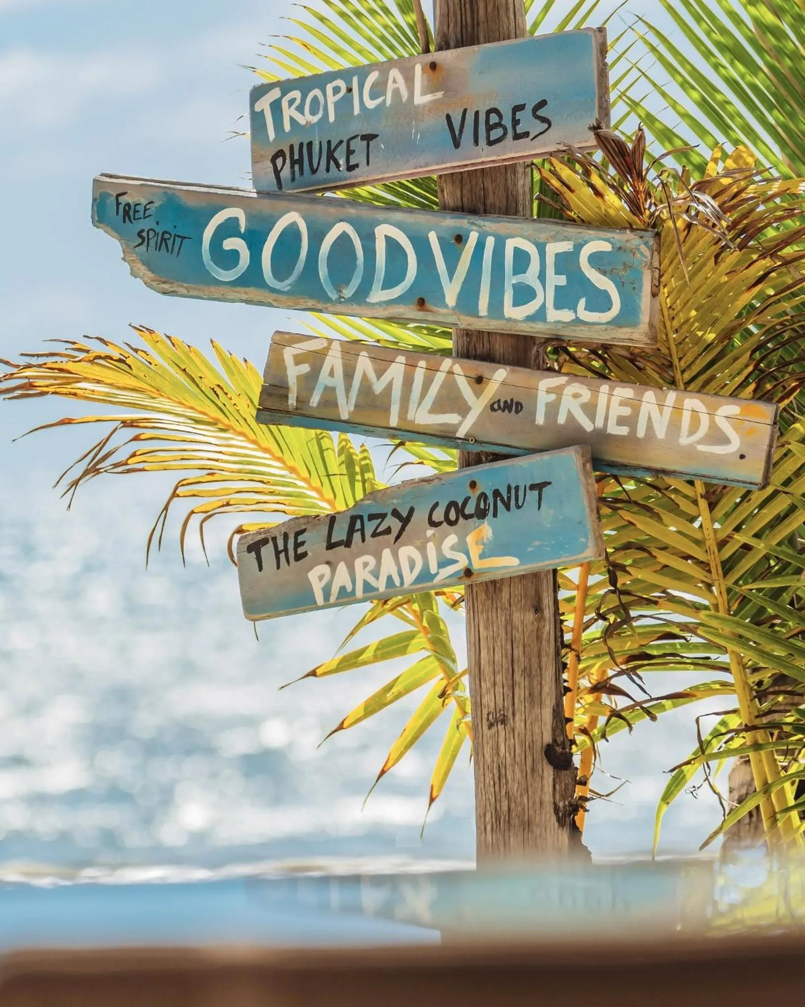 Restaurant/places to eat in Twinpalms Surin Beach Phuket