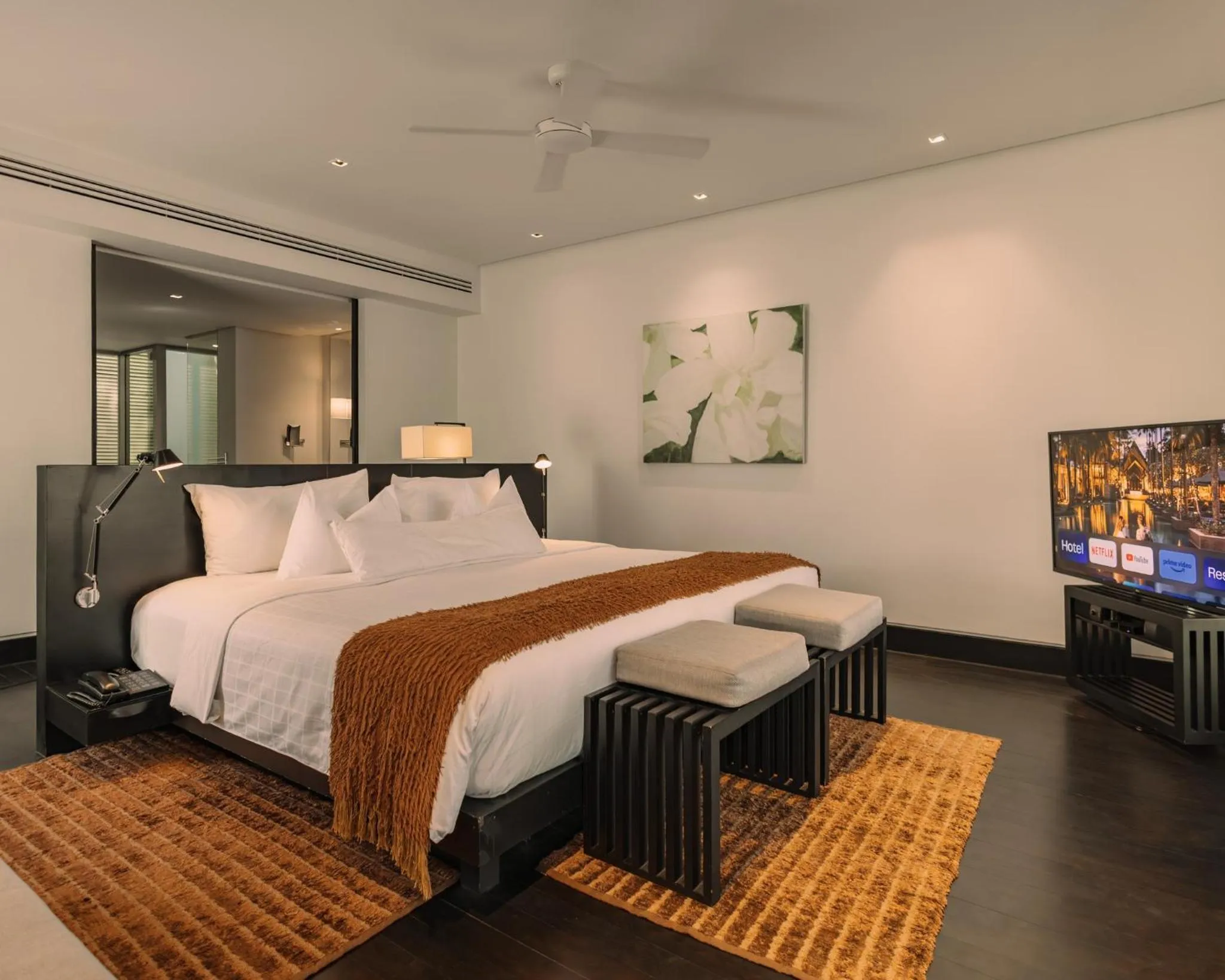 TV and multimedia, Bed in Twinpalms Surin Beach Phuket