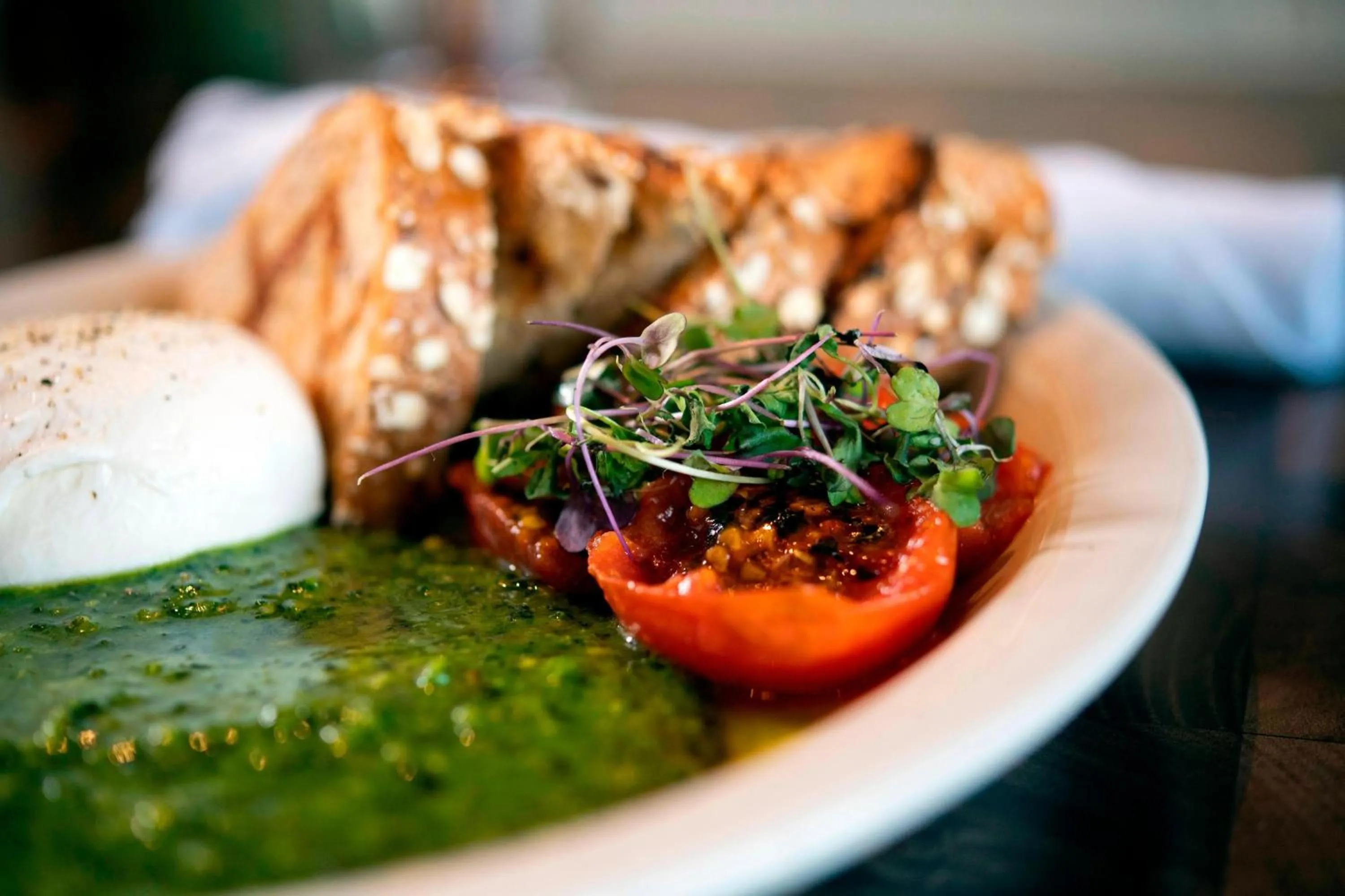 Lounge or bar in Courtyard Fort Wayne Downtown at Grand Wayne Convention Center