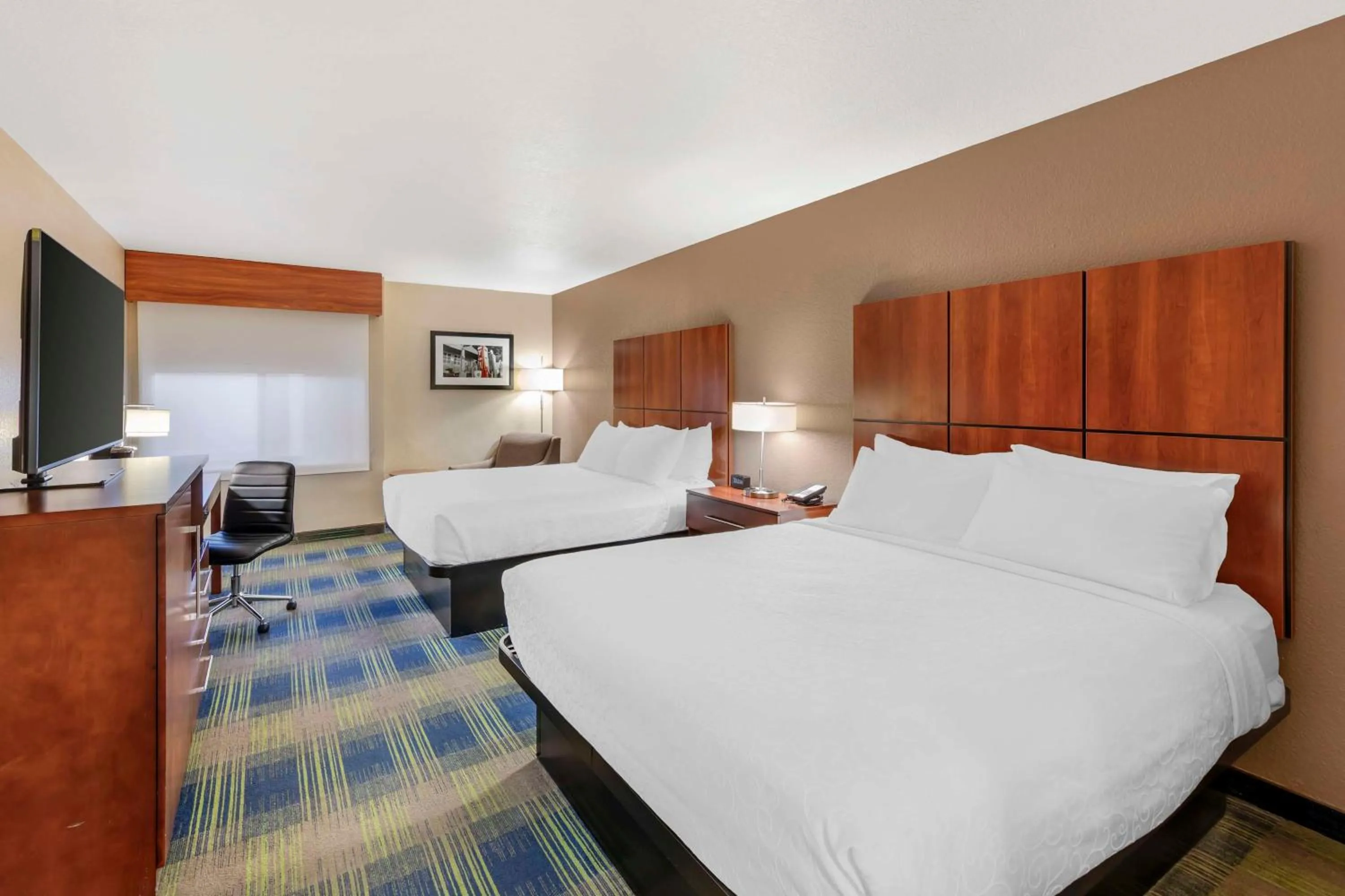 Bedroom, Bed in Best Western Plus Heritage Inn Ontario Rancho Cucamonga