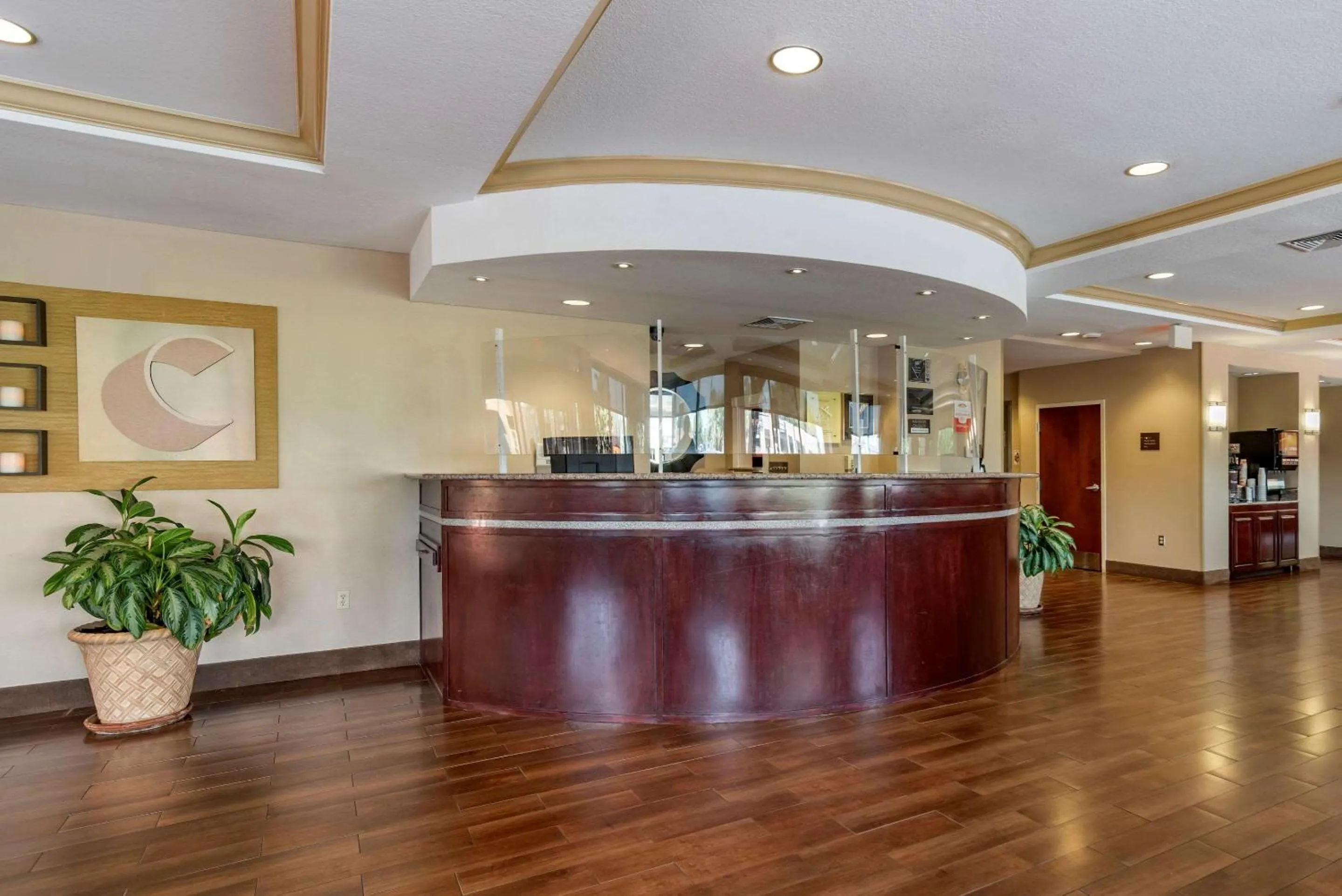 Lobby or reception in Comfort Suites Biloxi/Ocean Springs