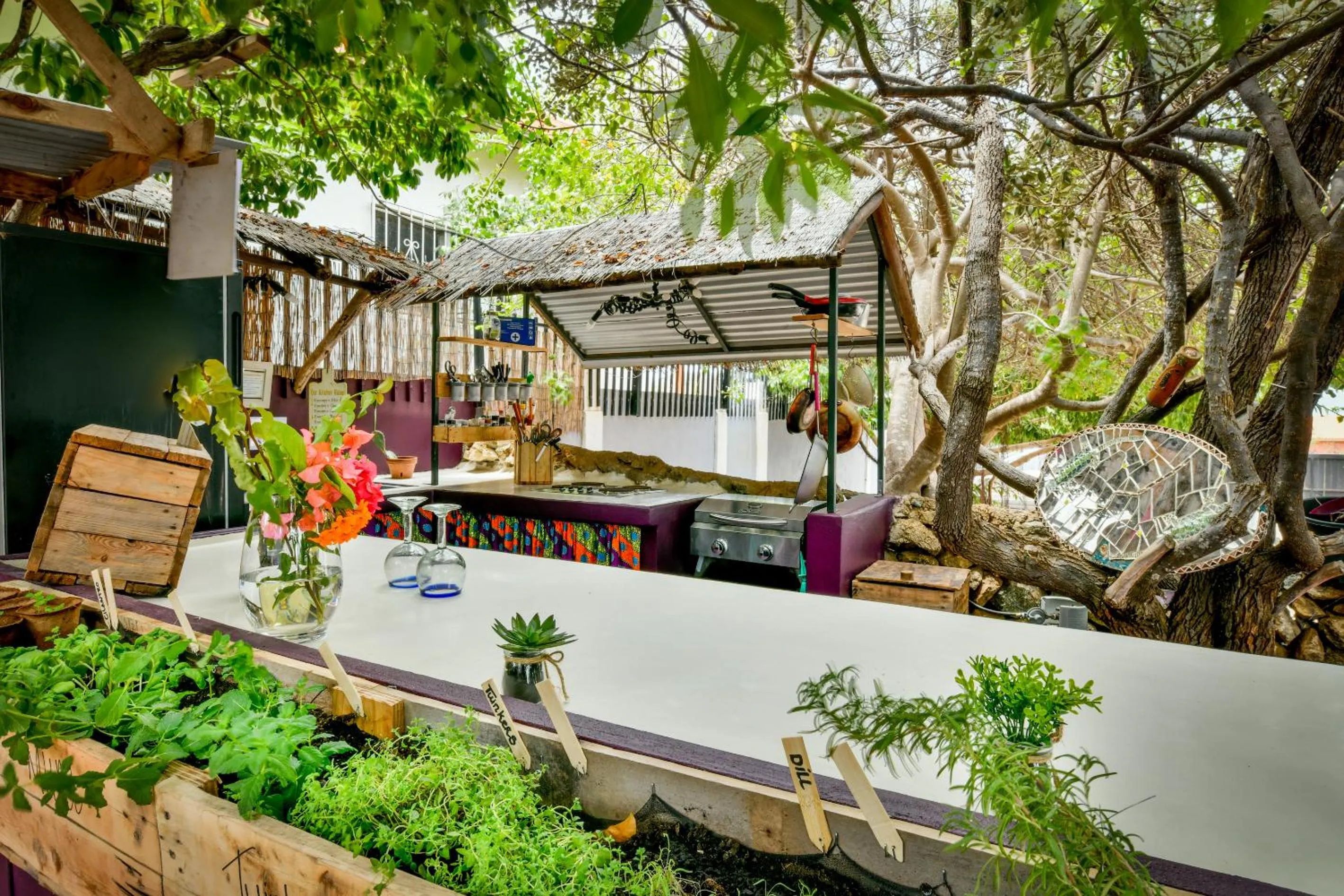 Restaurant/places to eat in Mammaloe