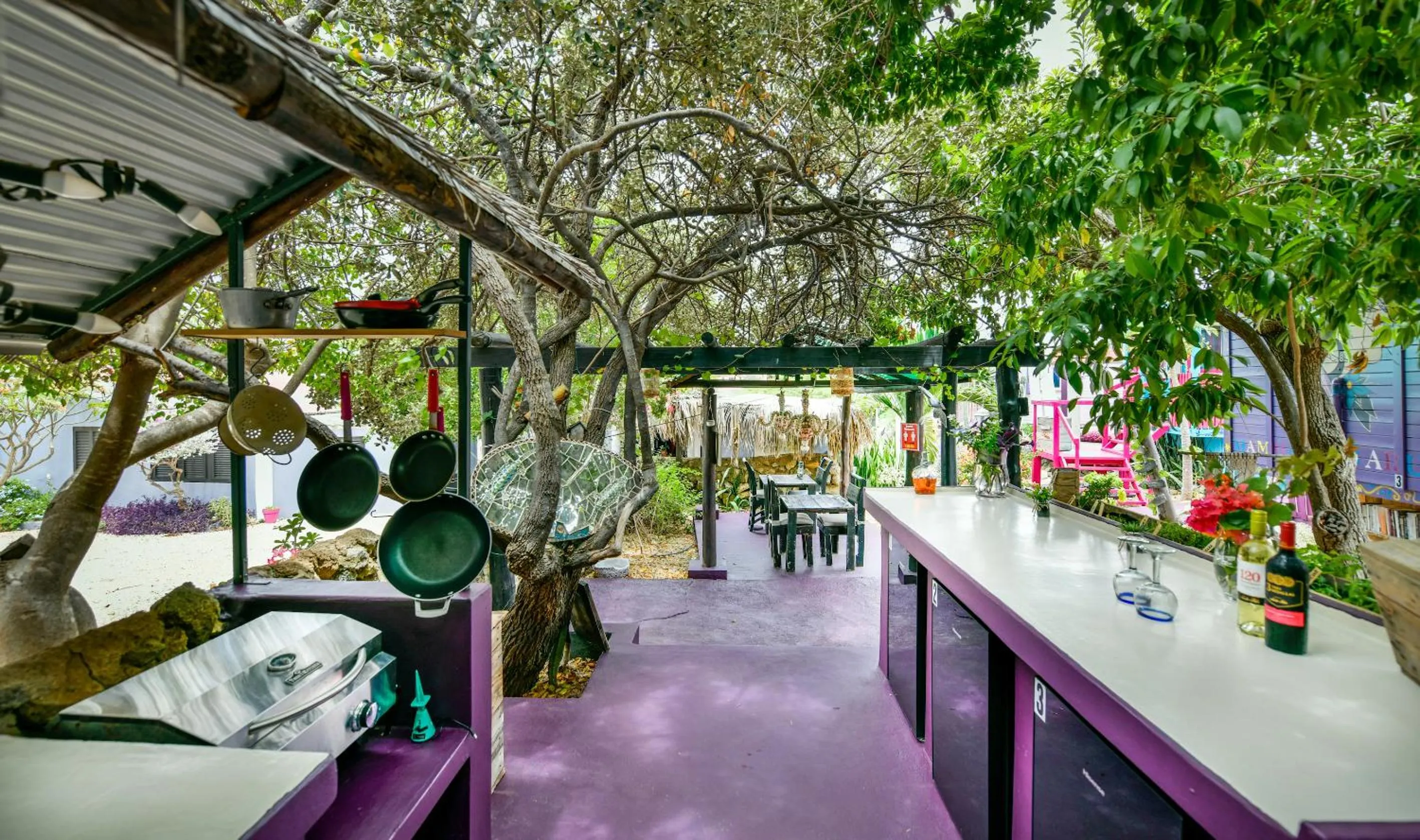 Restaurant/places to eat in Mammaloe