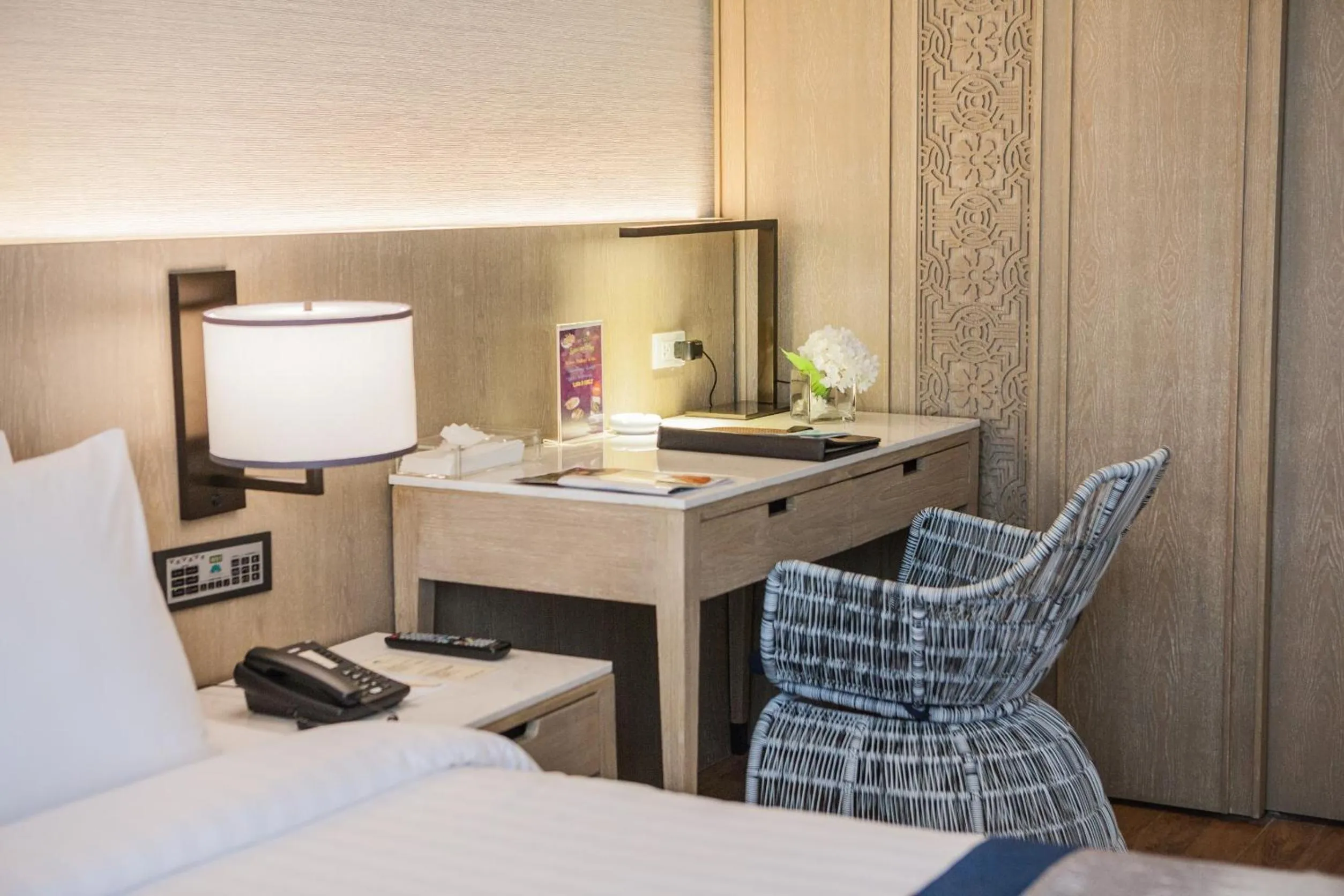 Bedroom, Bed in The Royal Paradise Hotel & Spa