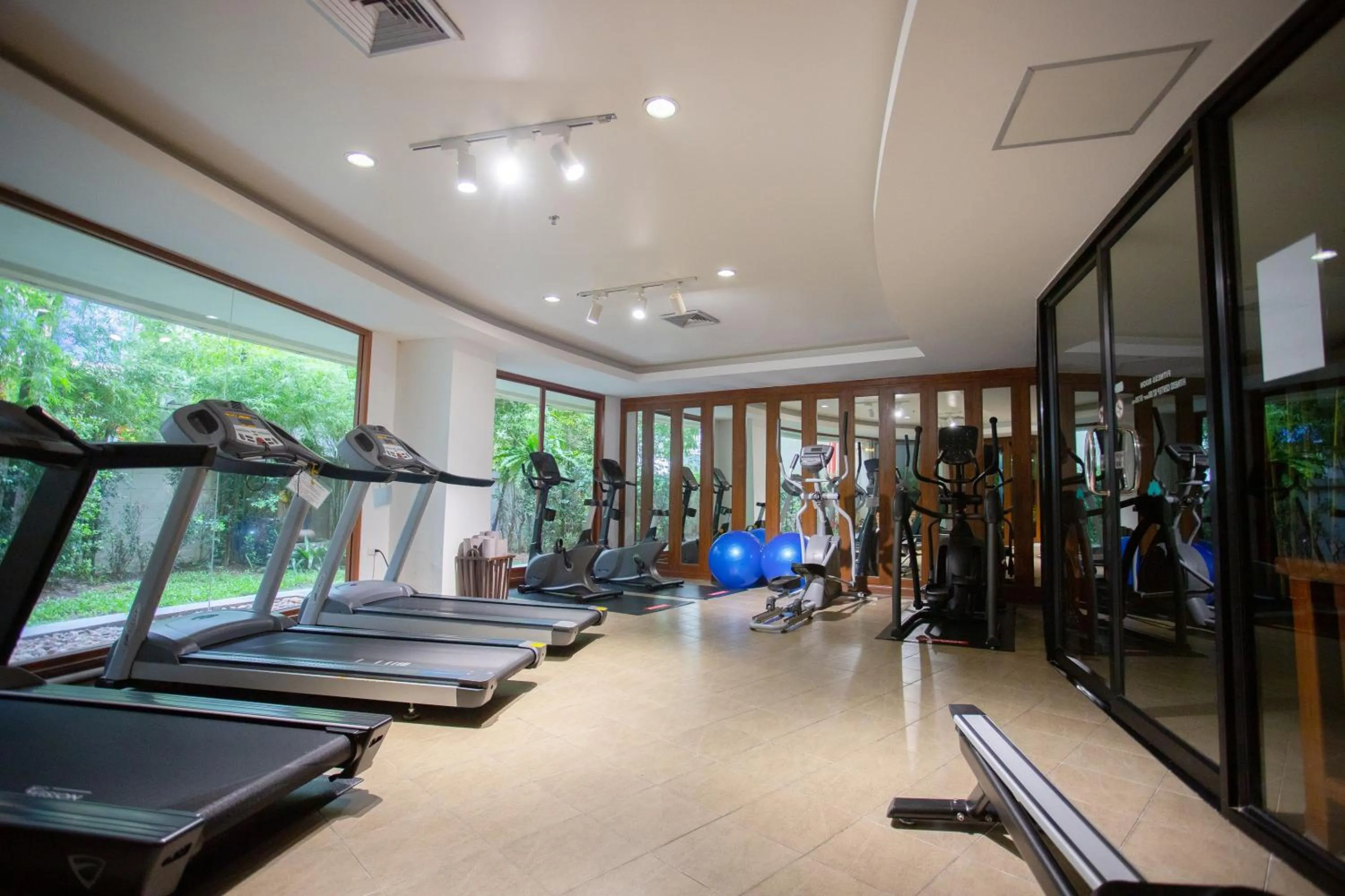 Fitness centre/facilities in The Royal Paradise Hotel & Spa