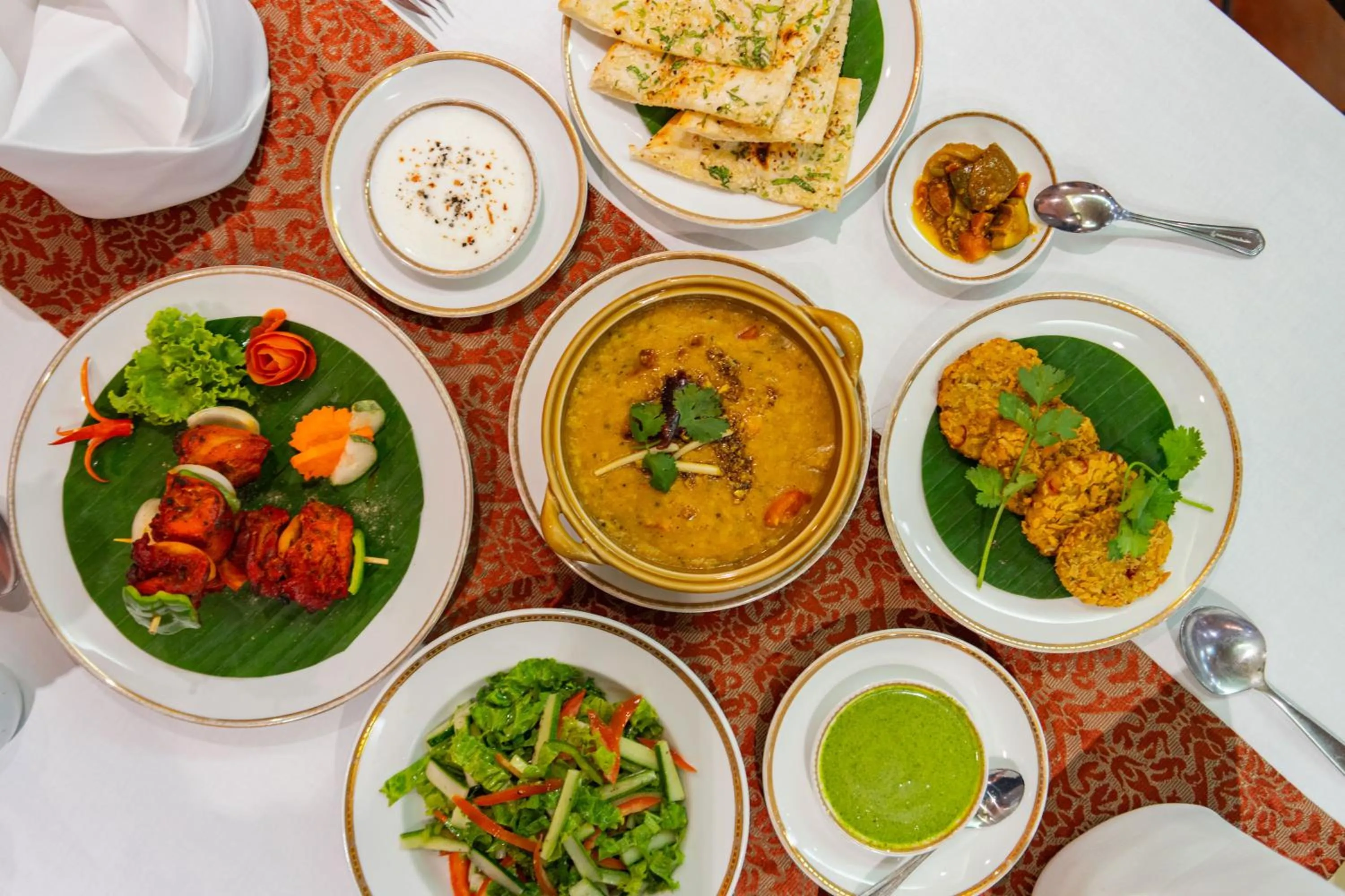 Restaurant/places to eat in The Royal Paradise Hotel & Spa