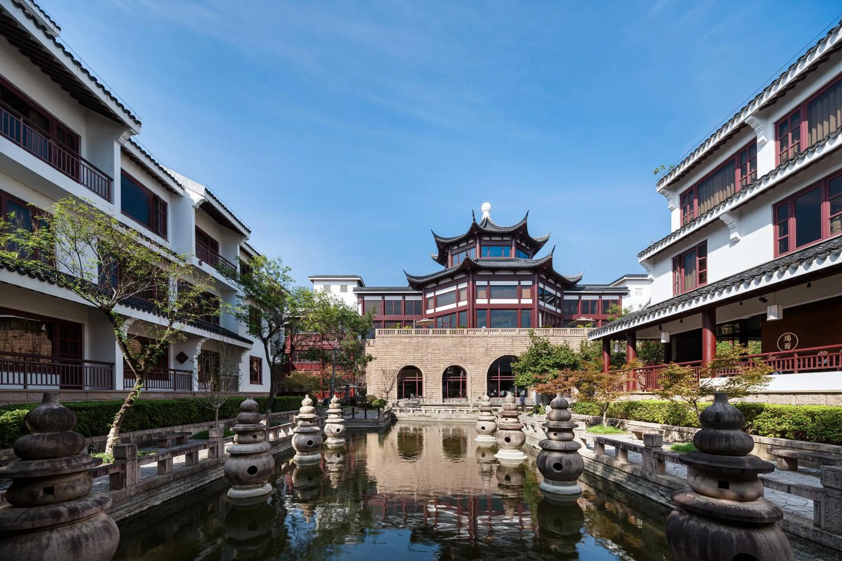 Garden in Pan Pacific Suzhou -Including unlimited access to the 4A-level Panmen Scenic Area