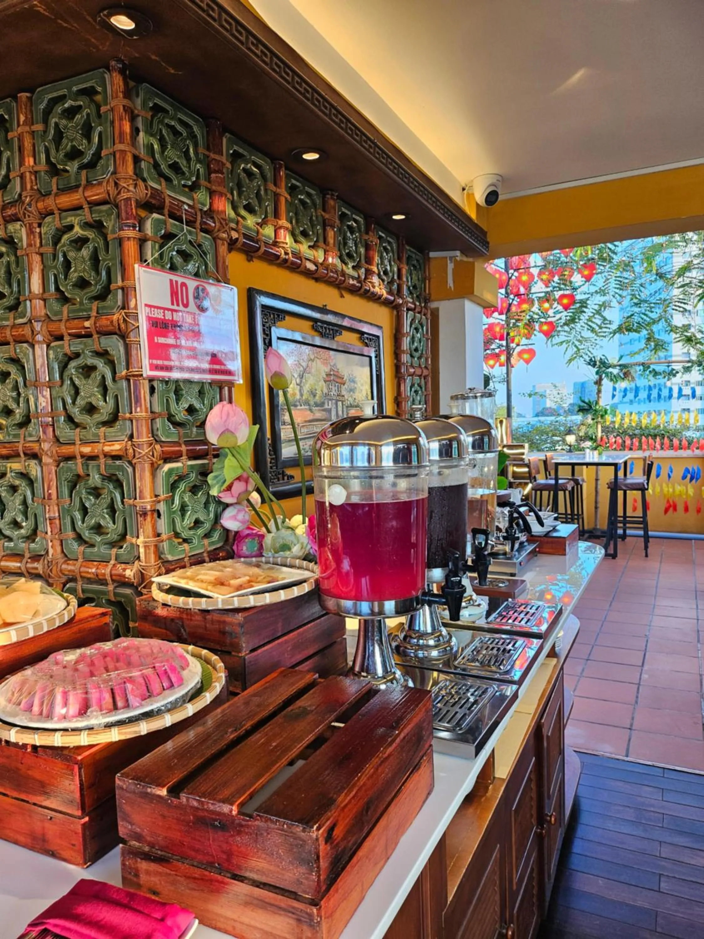 Breakfast in Duc Vuong Saigon Hotel - Bui Vien