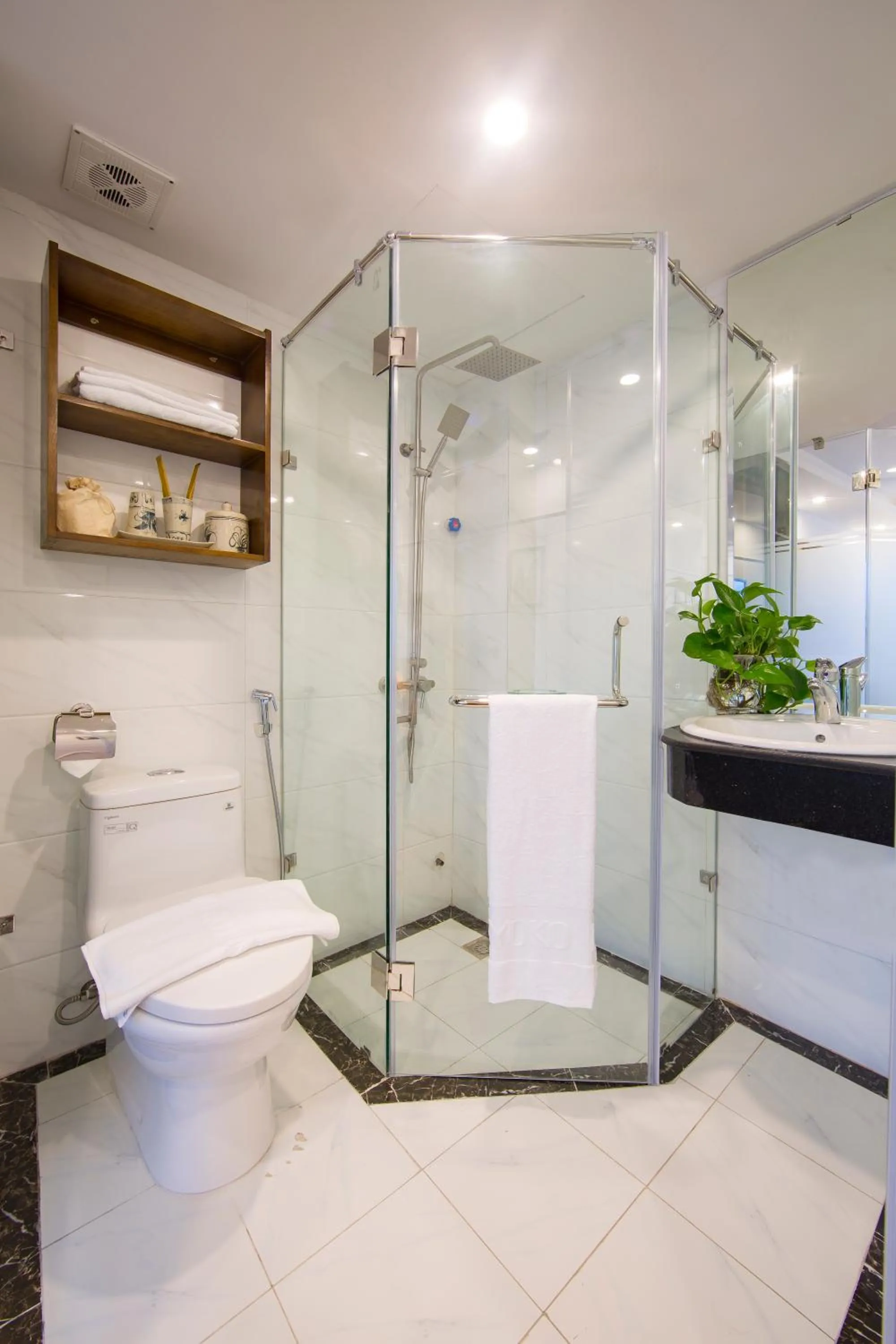 Shower in Hanoi Amber Hotel