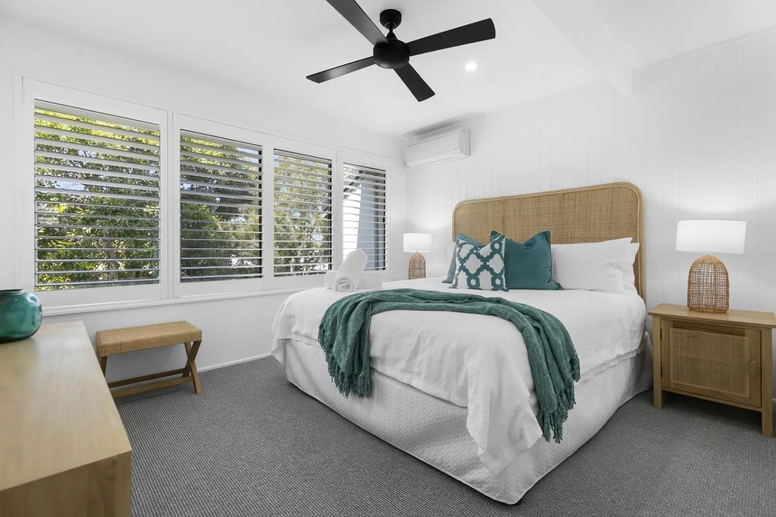 Bed in Nautilus Noosa Resort