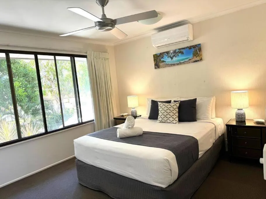 Bed in Nautilus Noosa Resort