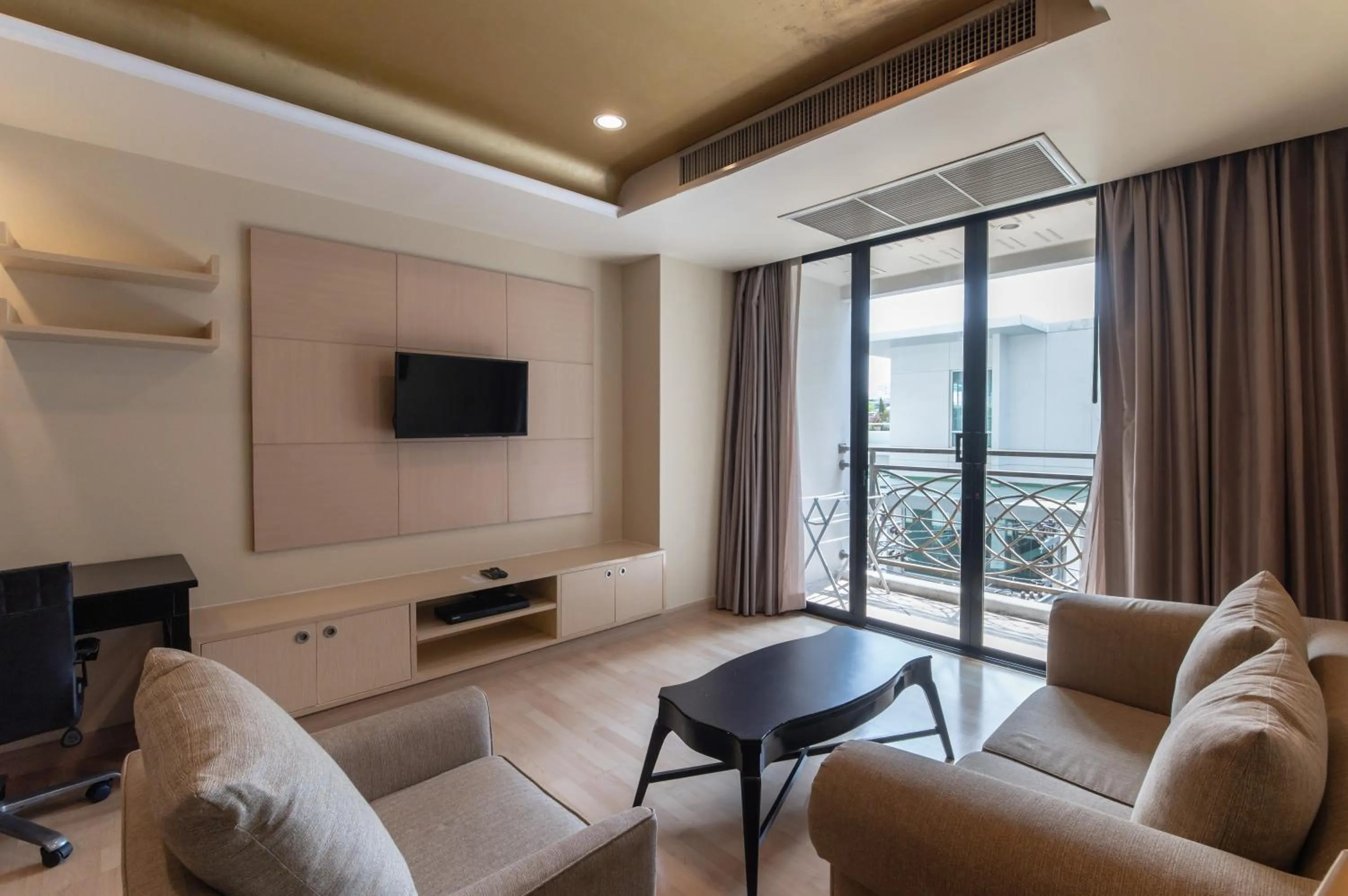 Living room in Admiral Premier Bangkok