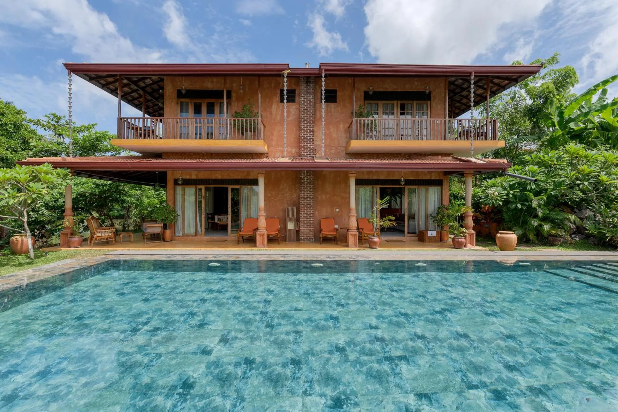 Property building in D Canal House