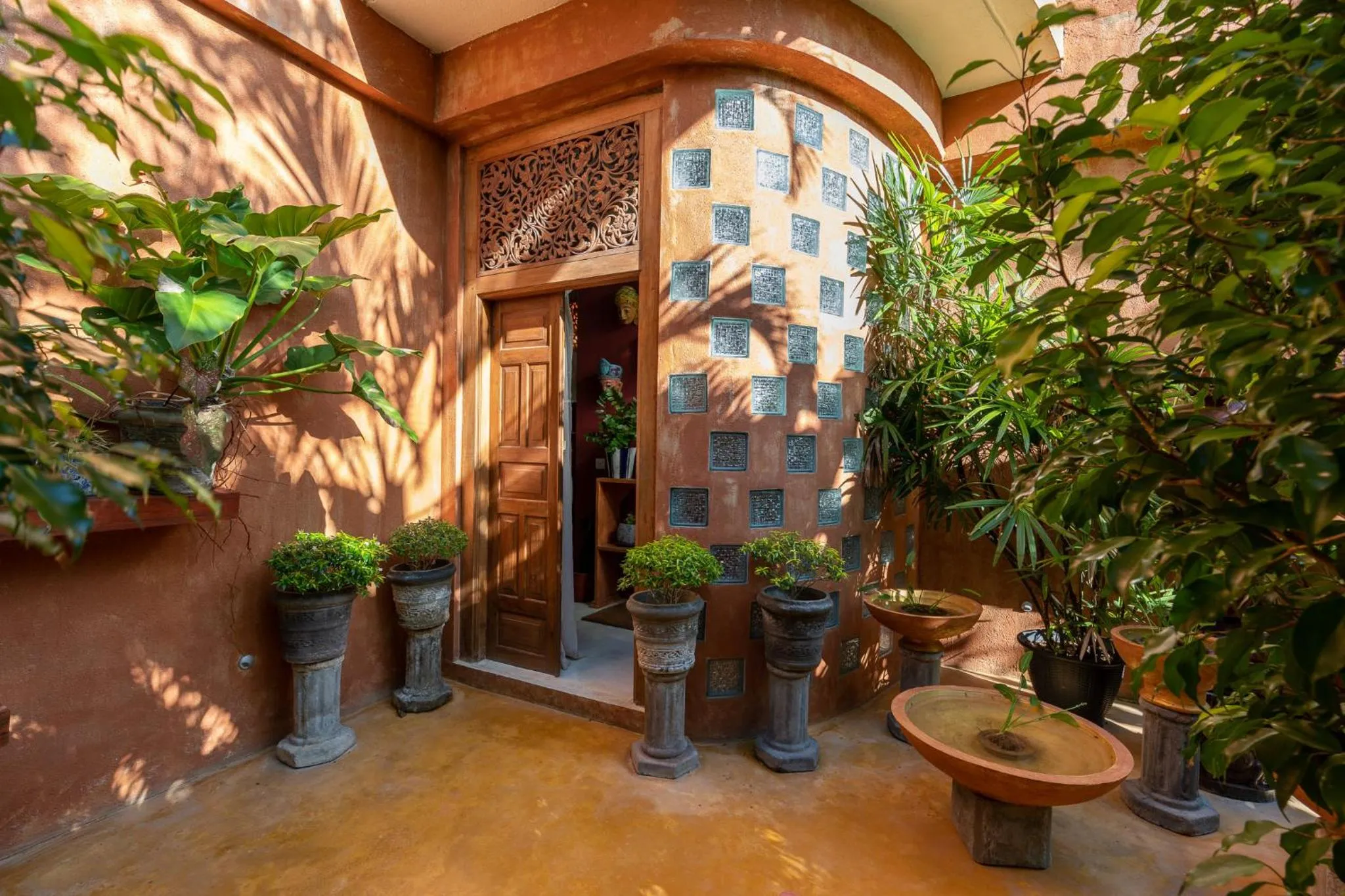 Property building in D Canal House