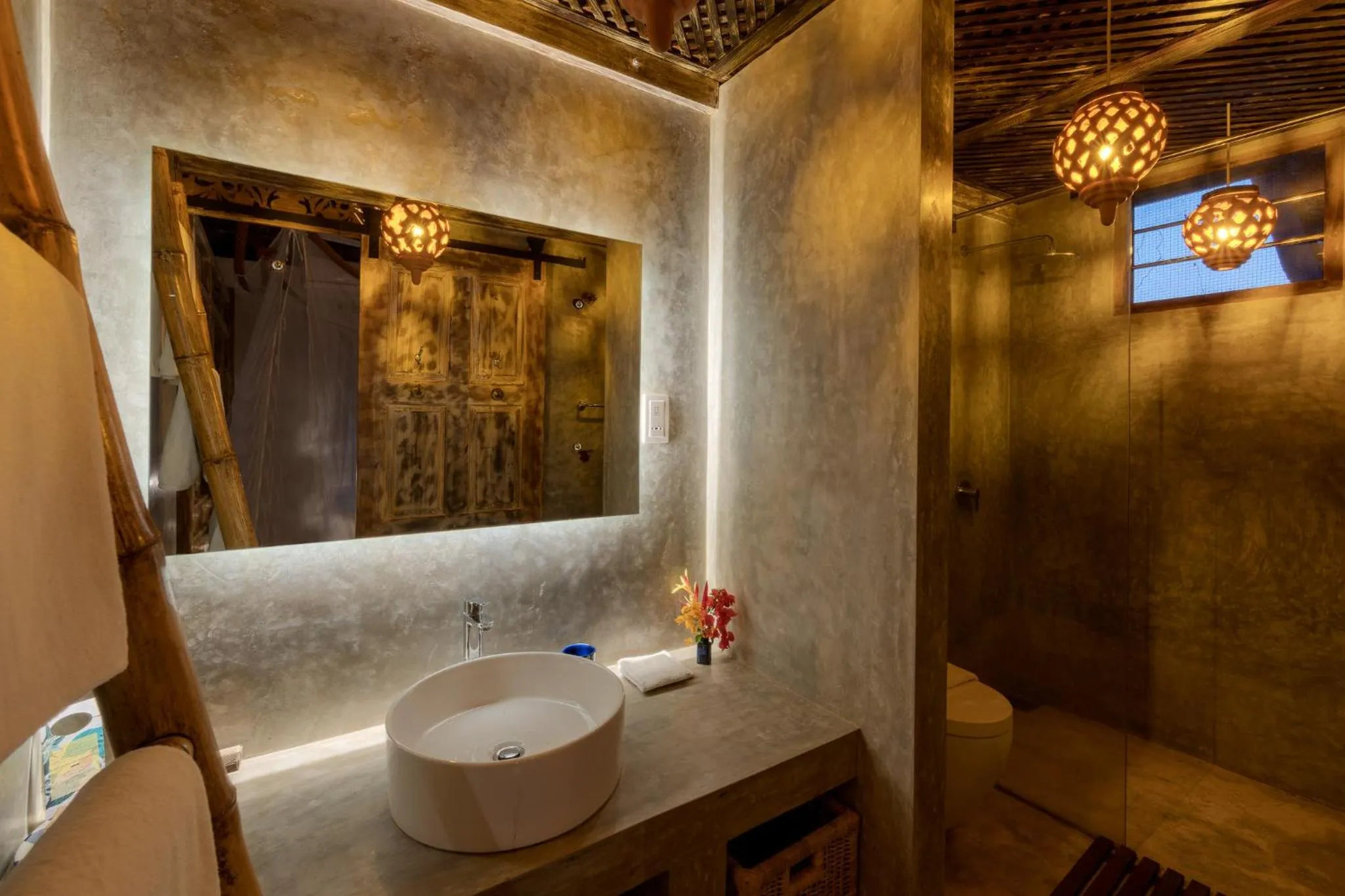 Toilet in D Canal House