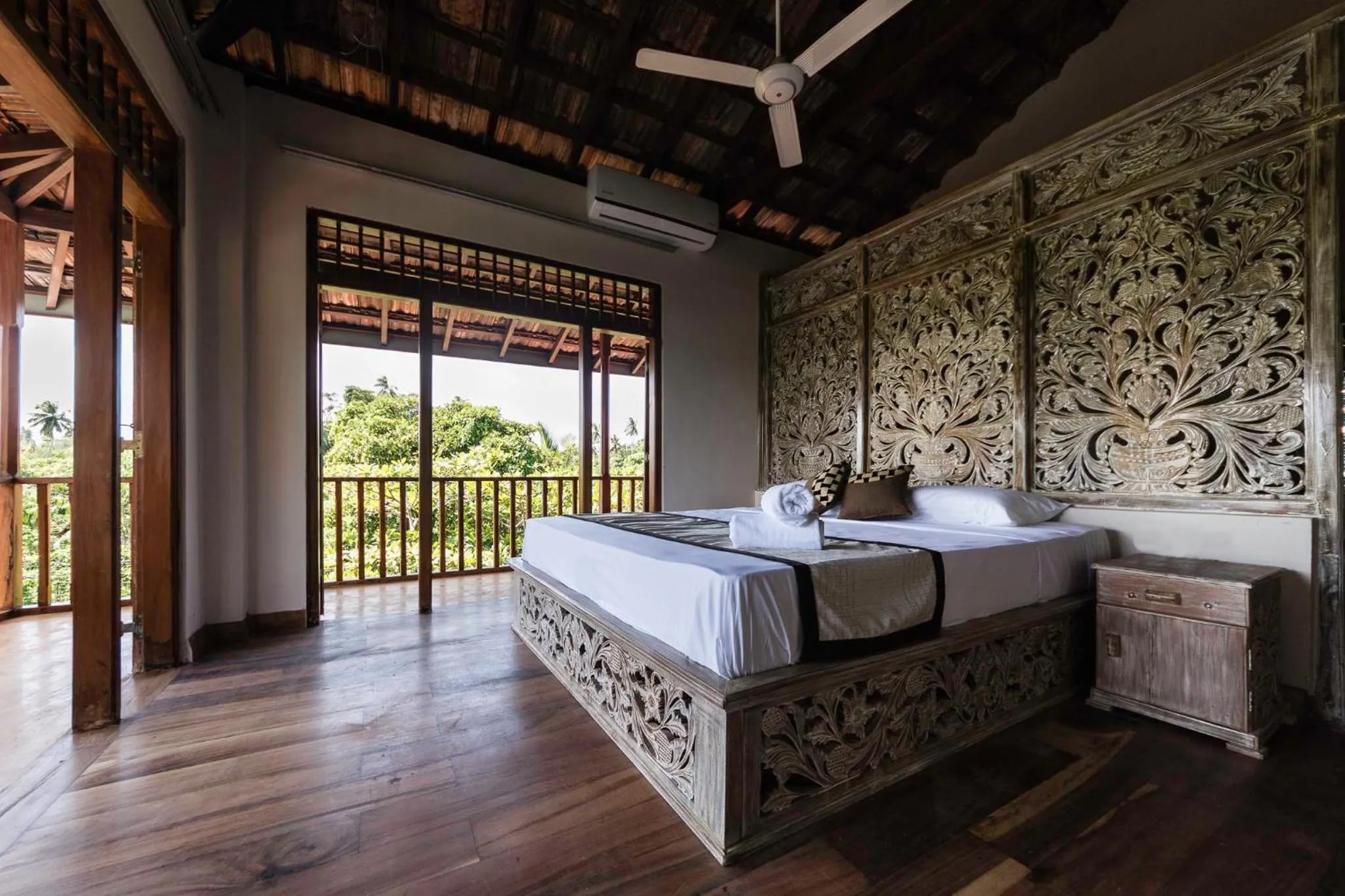 Bedroom, Bed in D Canal House