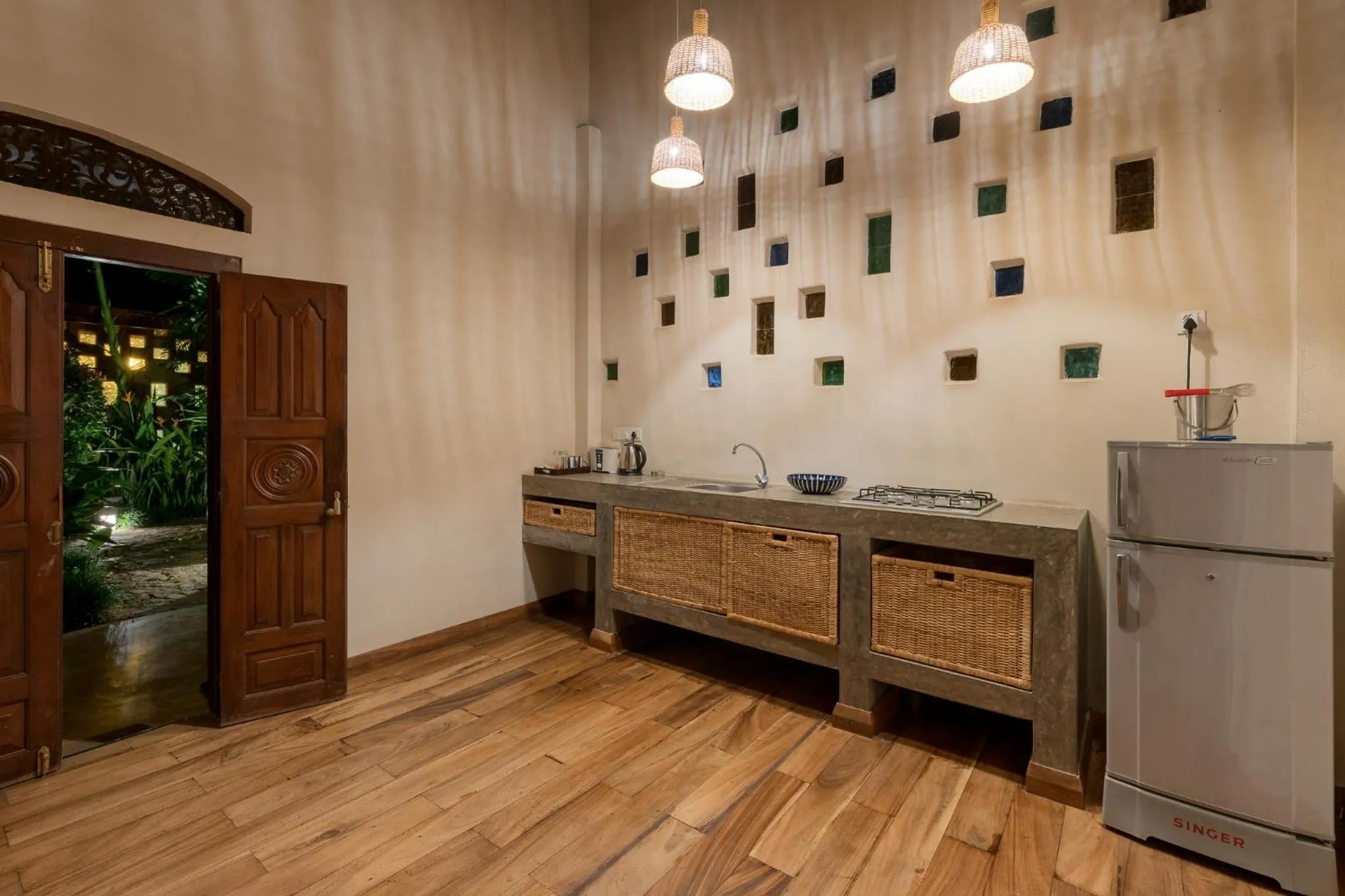 Kitchen or kitchenette in D Canal House