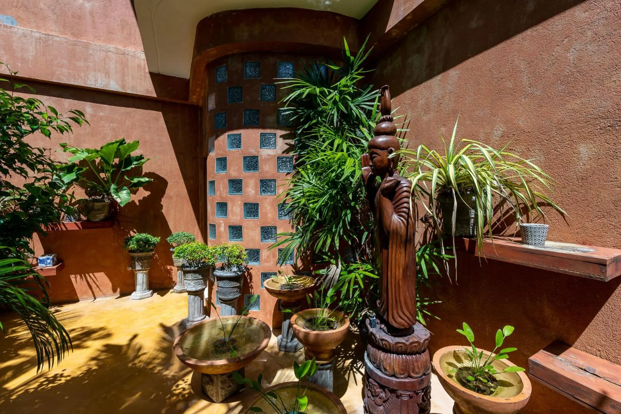 Other in D Canal House