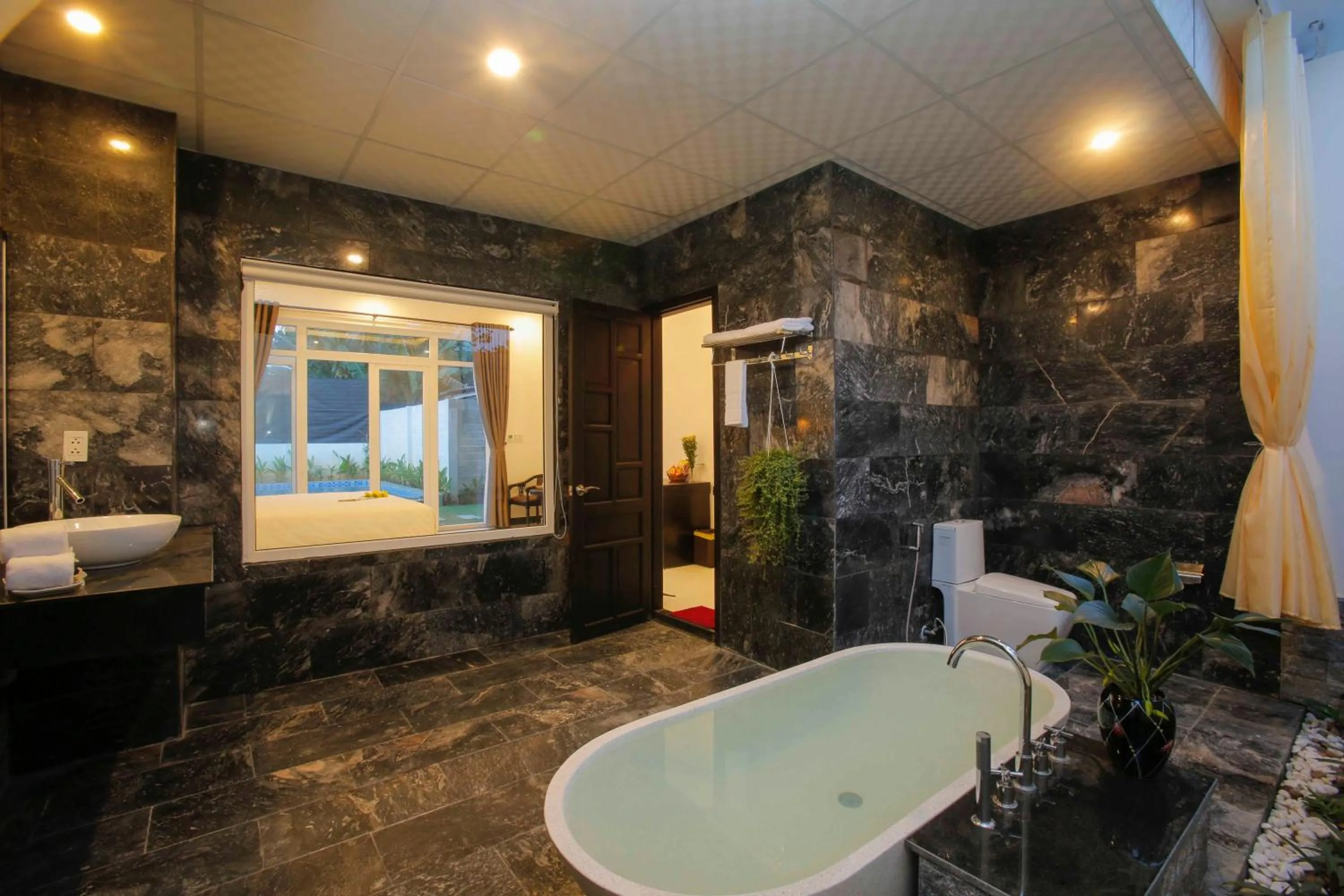 Bathroom in Hoi An Sunny Pool Villa