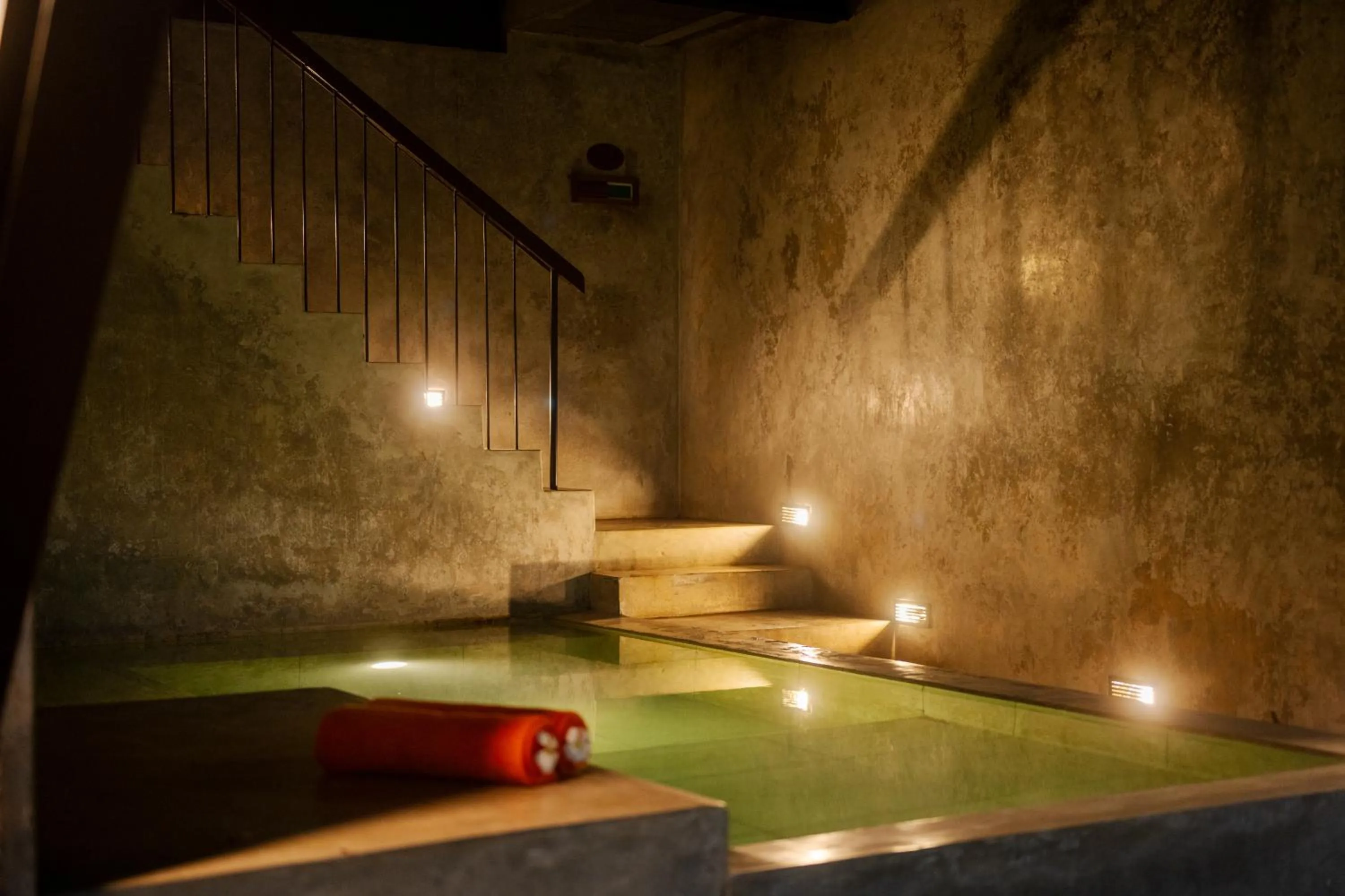 Swimming pool in Jetwing Kurulubedda - Adults Only