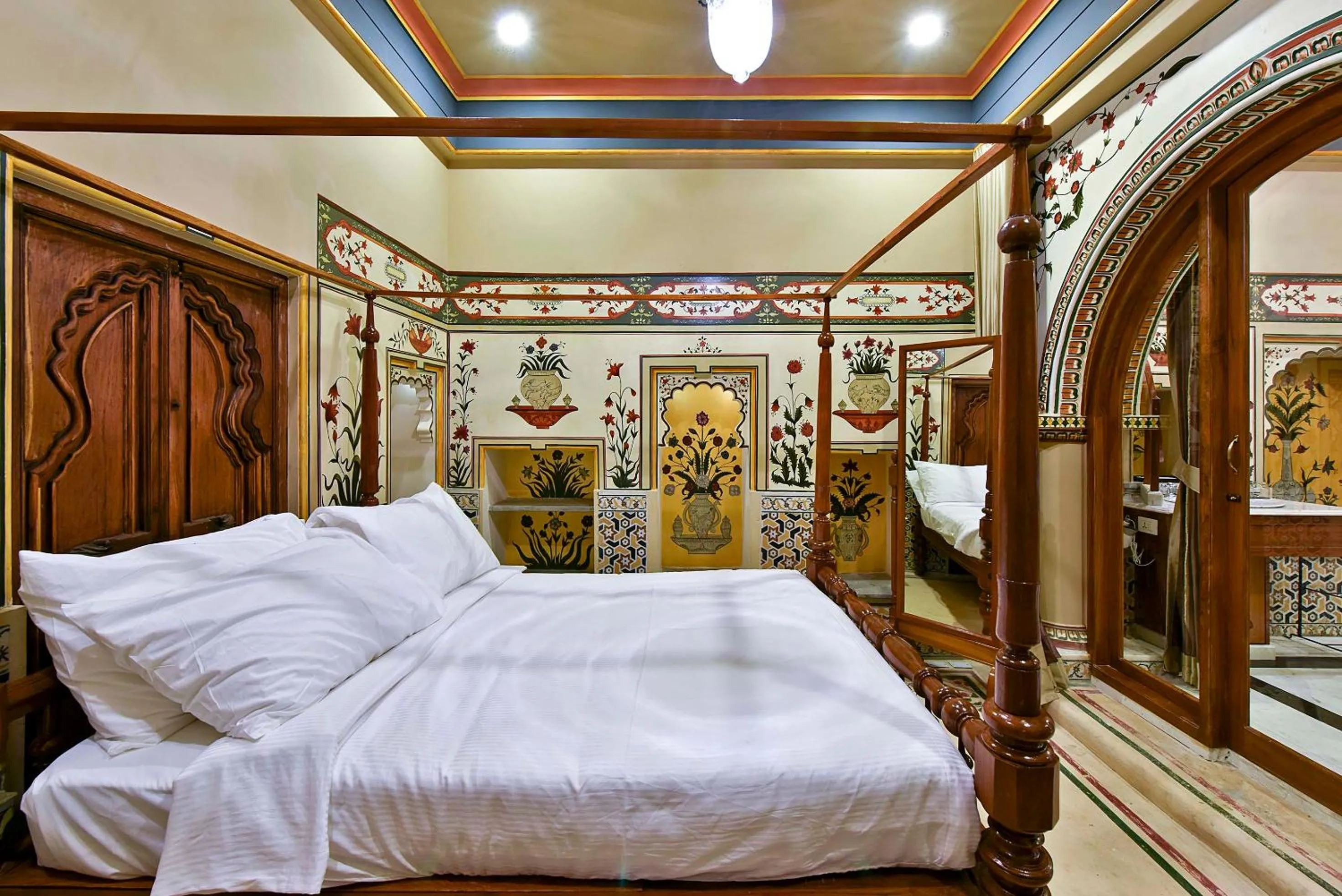 Bed in Gogunda Palace