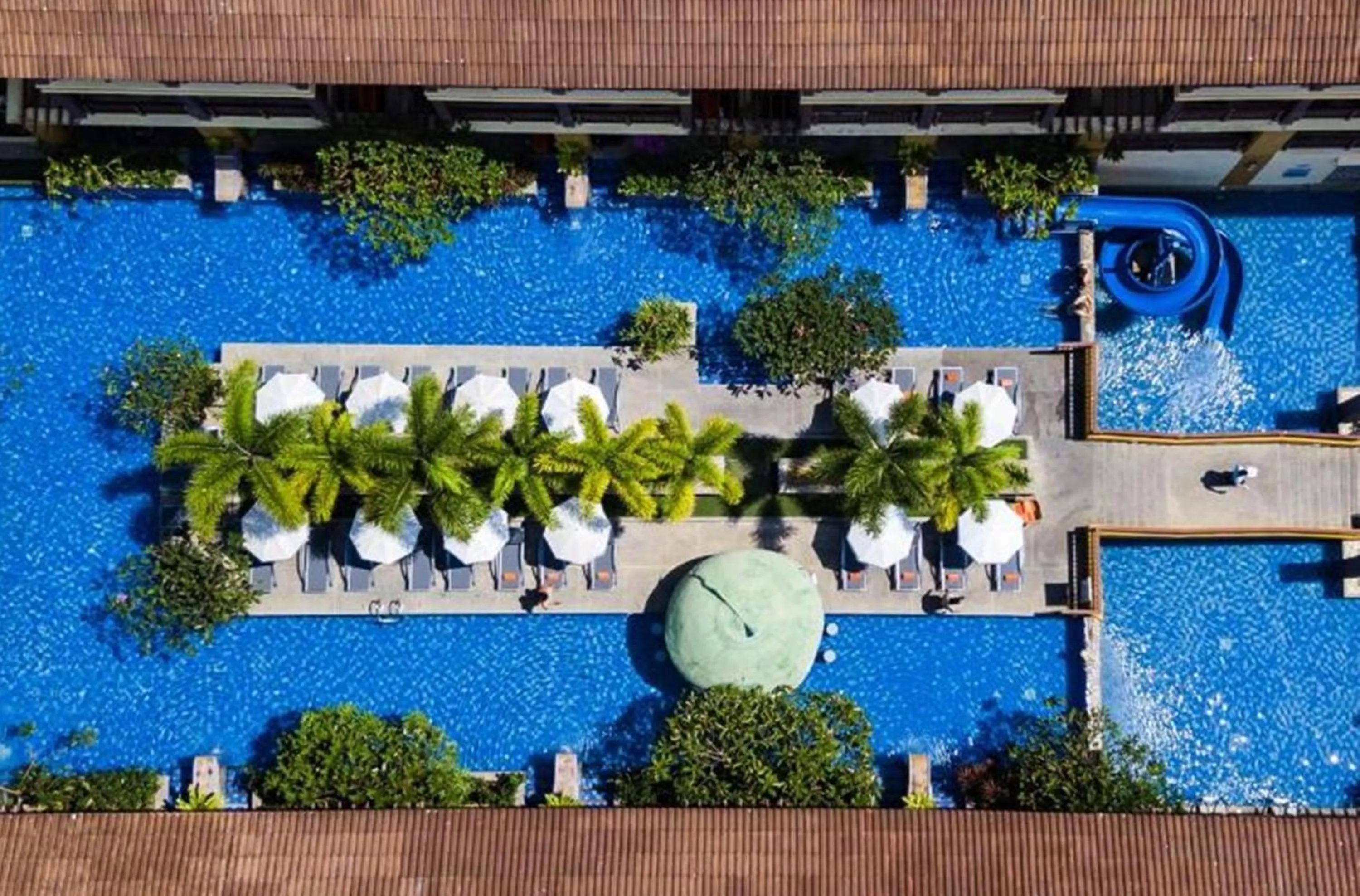 Property building in Diamond Cottage Resort & Spa