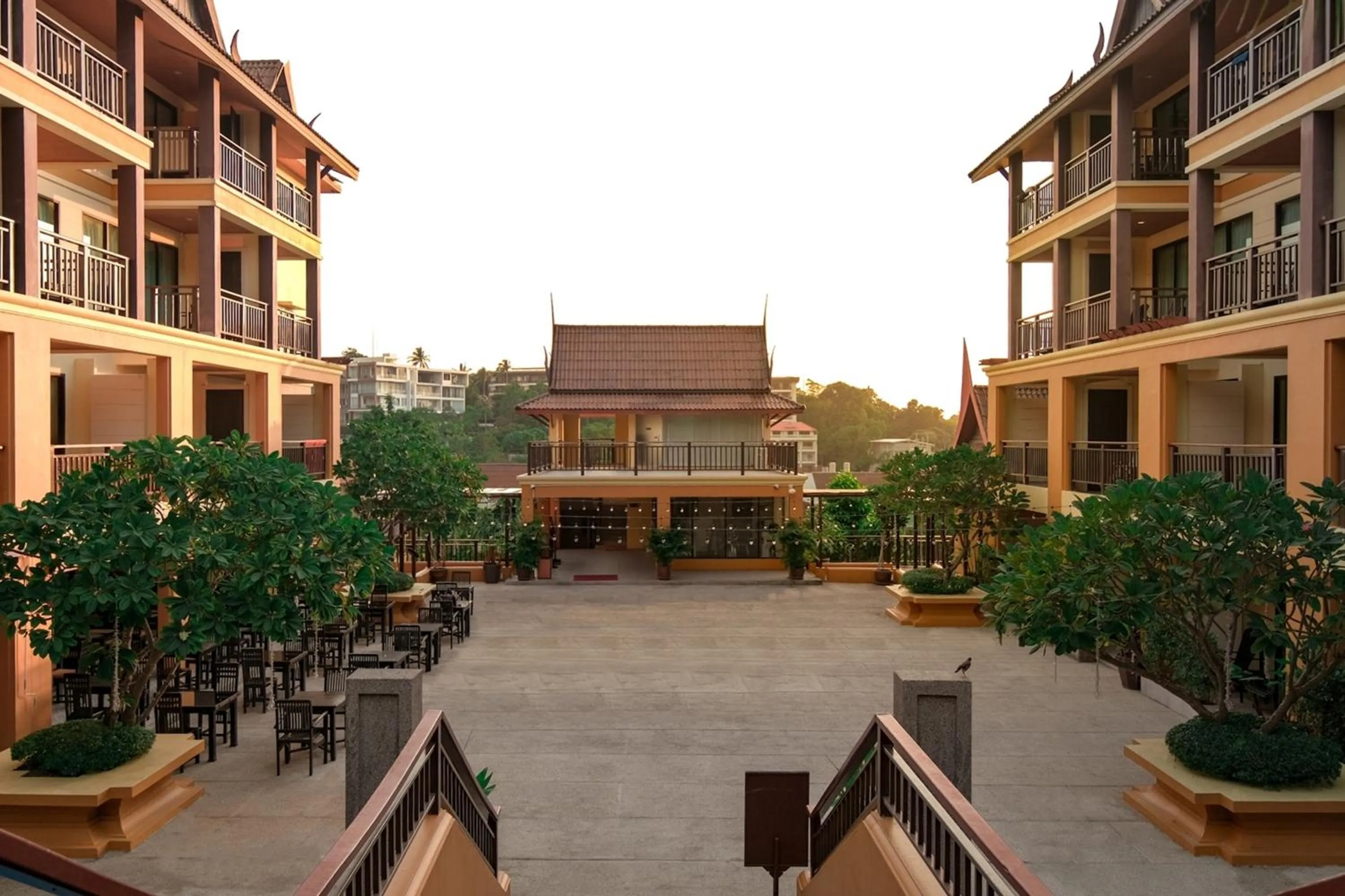 Property building in Diamond Cottage Resort & Spa