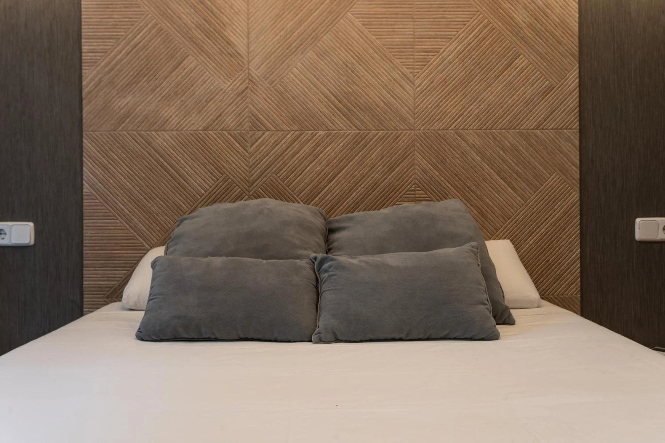 Bed in SUITES YOU Zinc