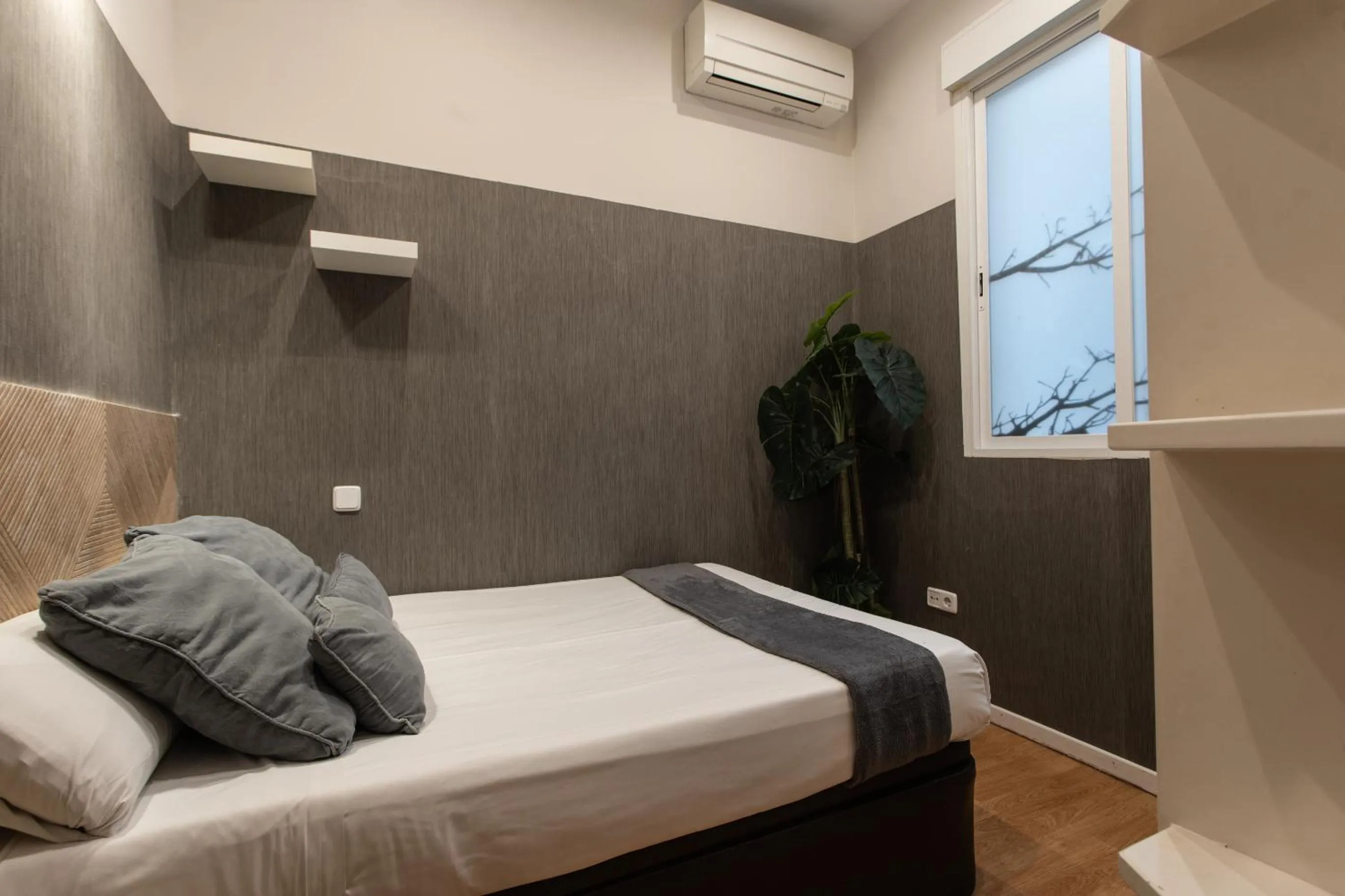 Bed in SUITES YOU Zinc