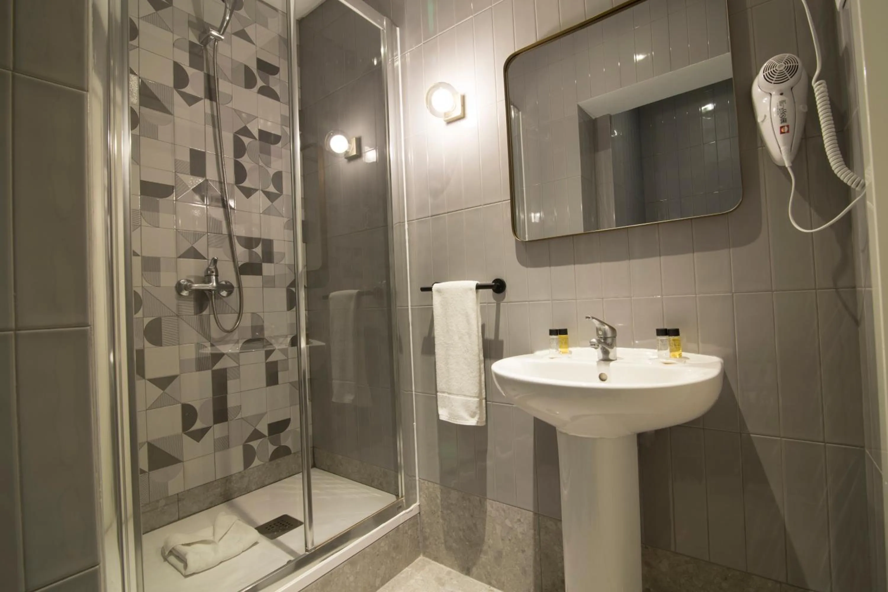 Toilet in SUITES YOU Zinc