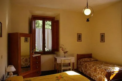 Bedroom, Bed in Albergo Ristorante Guidi